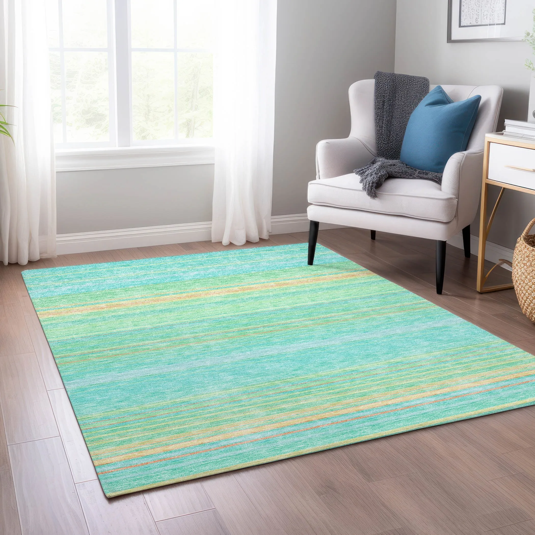 Machine Washable Indoor/ Outdoor Ombre Stripes Chantille Rug