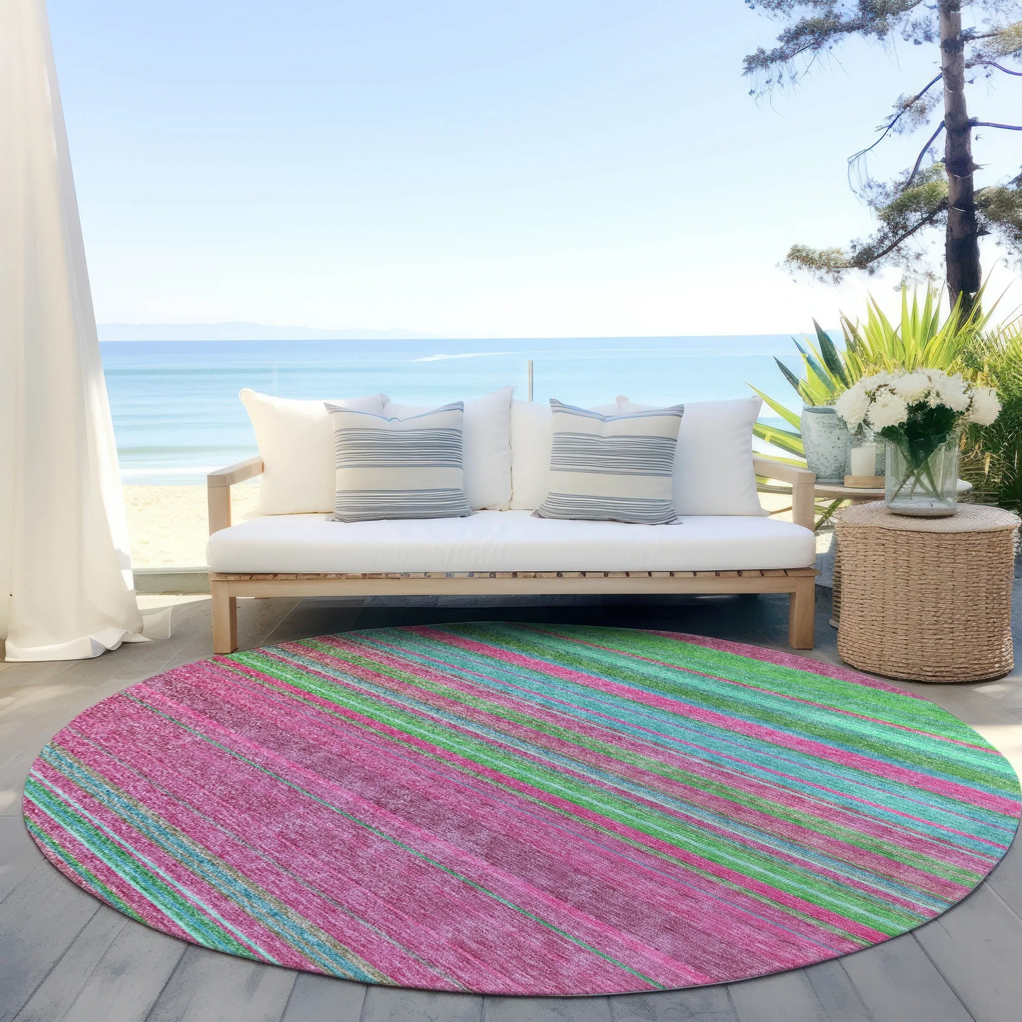 Machine Washable Indoor/ Outdoor Ombre Stripes Chantille Rug