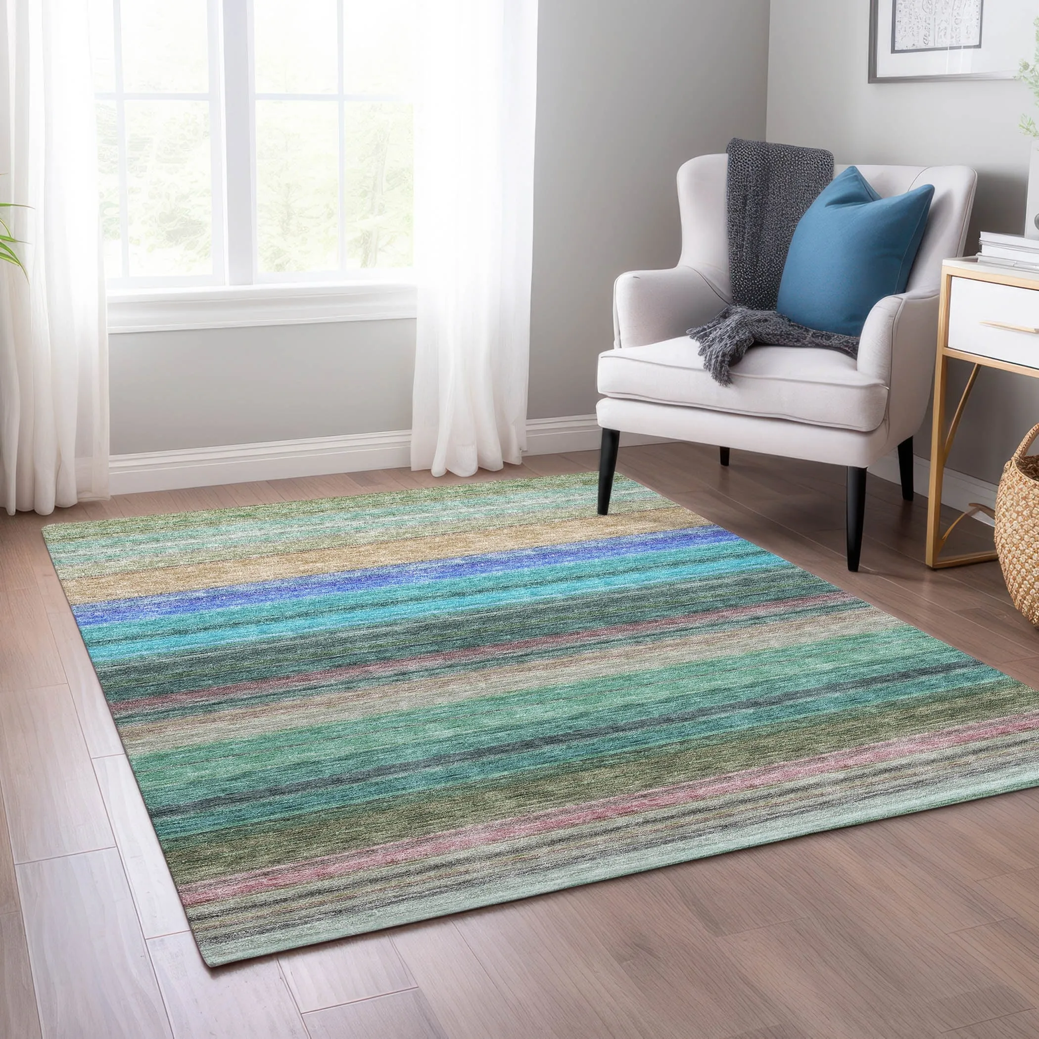 Machine Washable Indoor/ Outdoor Ombre Stripes Chantille Rug
