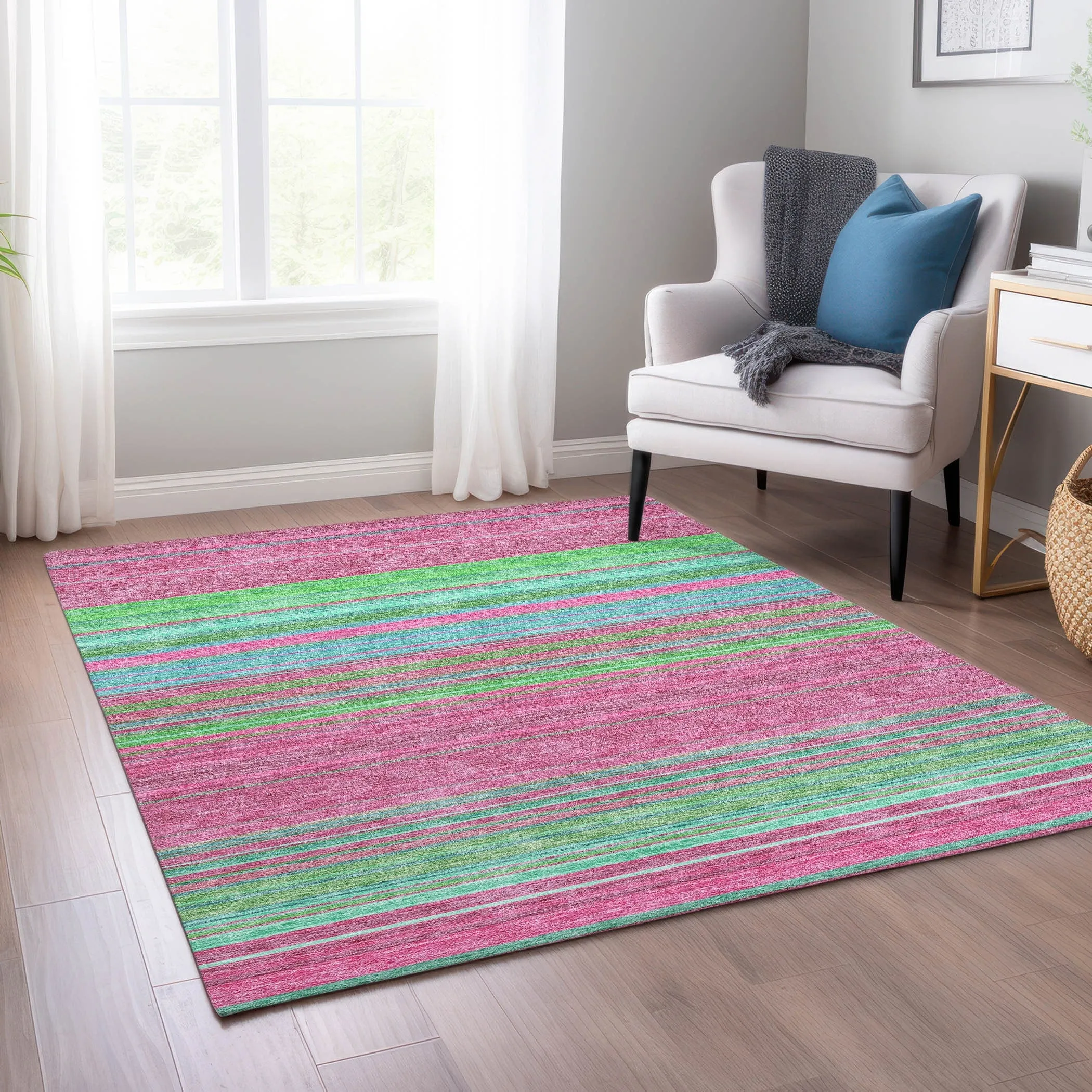 Machine Washable Indoor/ Outdoor Ombre Stripes Chantille Rug