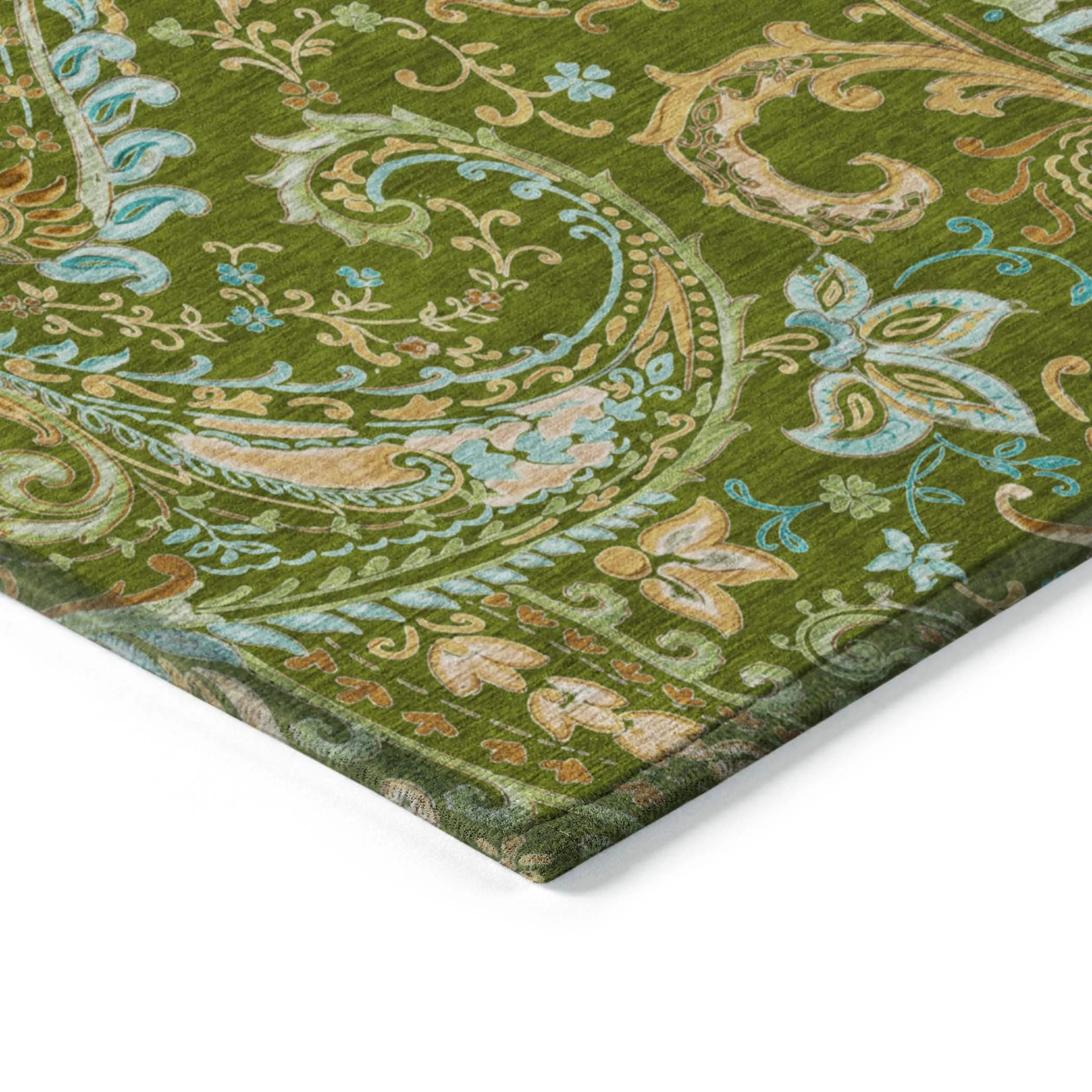 Machine Washable Indoor/ Outdoor Paisley Chantille Rug