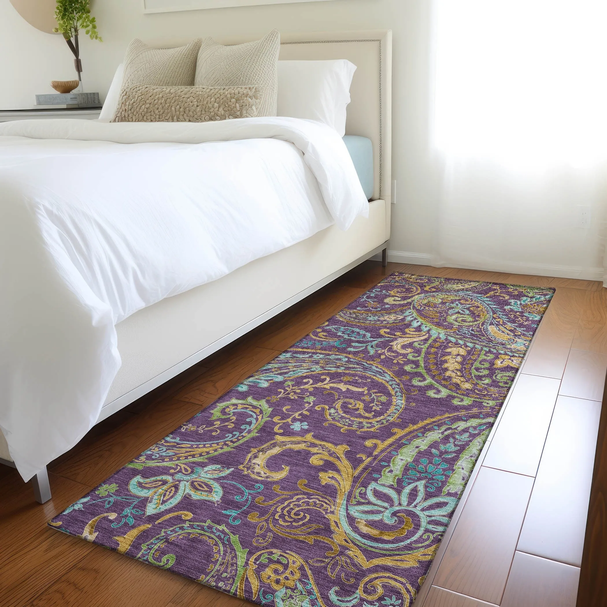Machine Washable Indoor/ Outdoor Paisley Chantille Rug