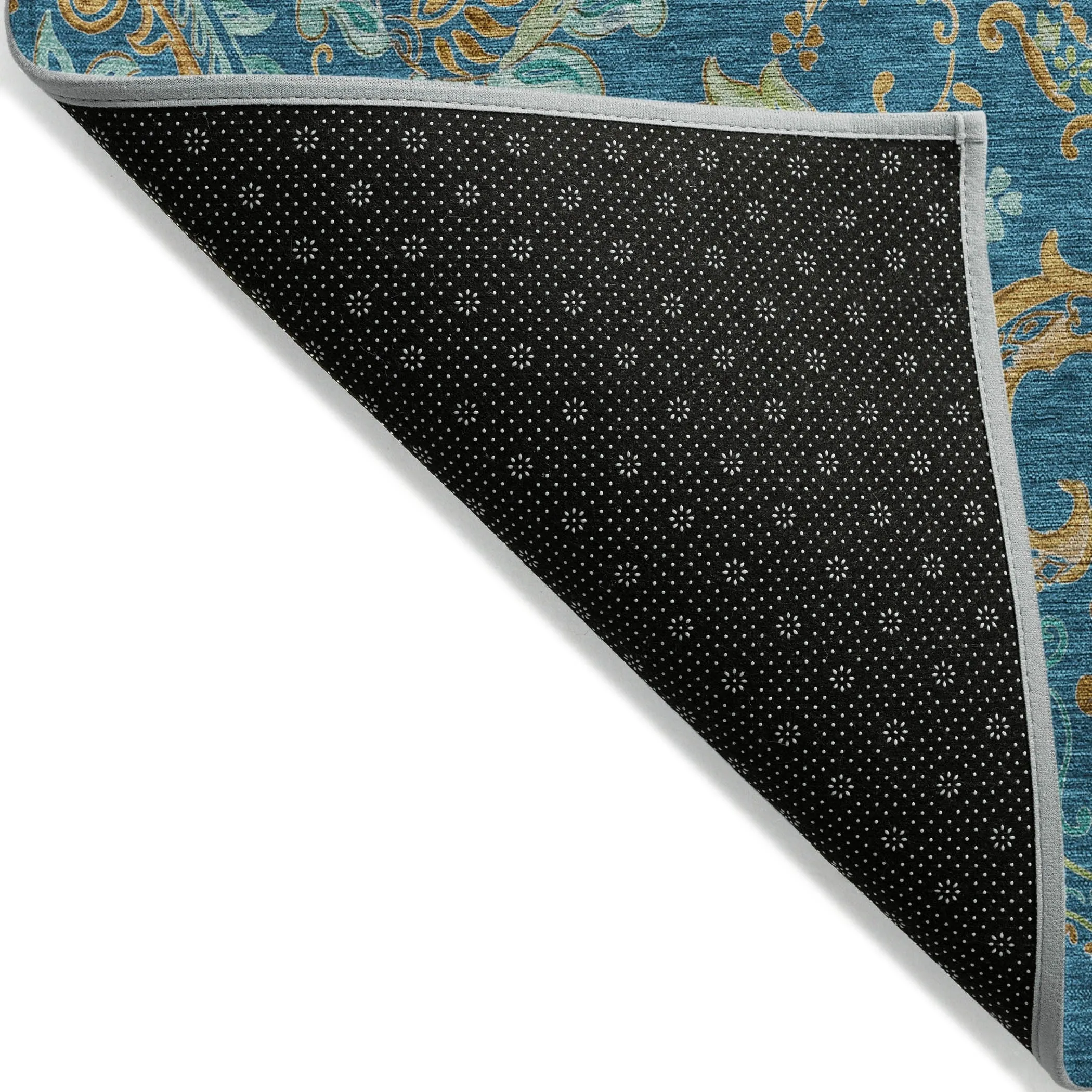 Machine Washable Indoor/ Outdoor Paisley Chantille Rug