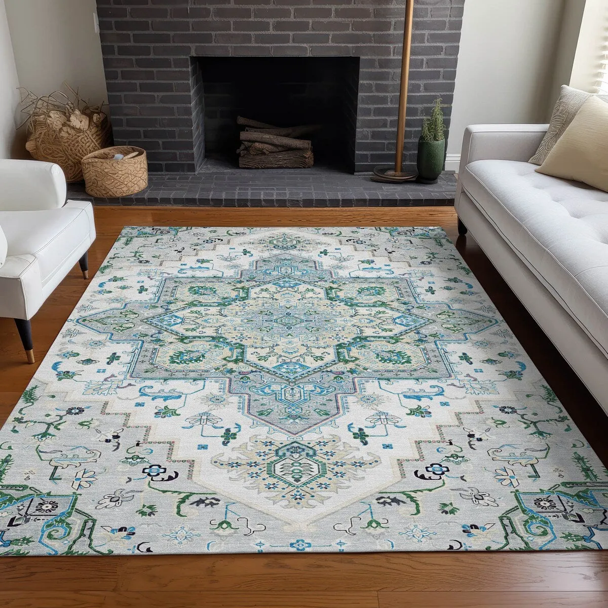 Machine Washable Indoor/ Outdoor Persian Traditional Chantille Rug