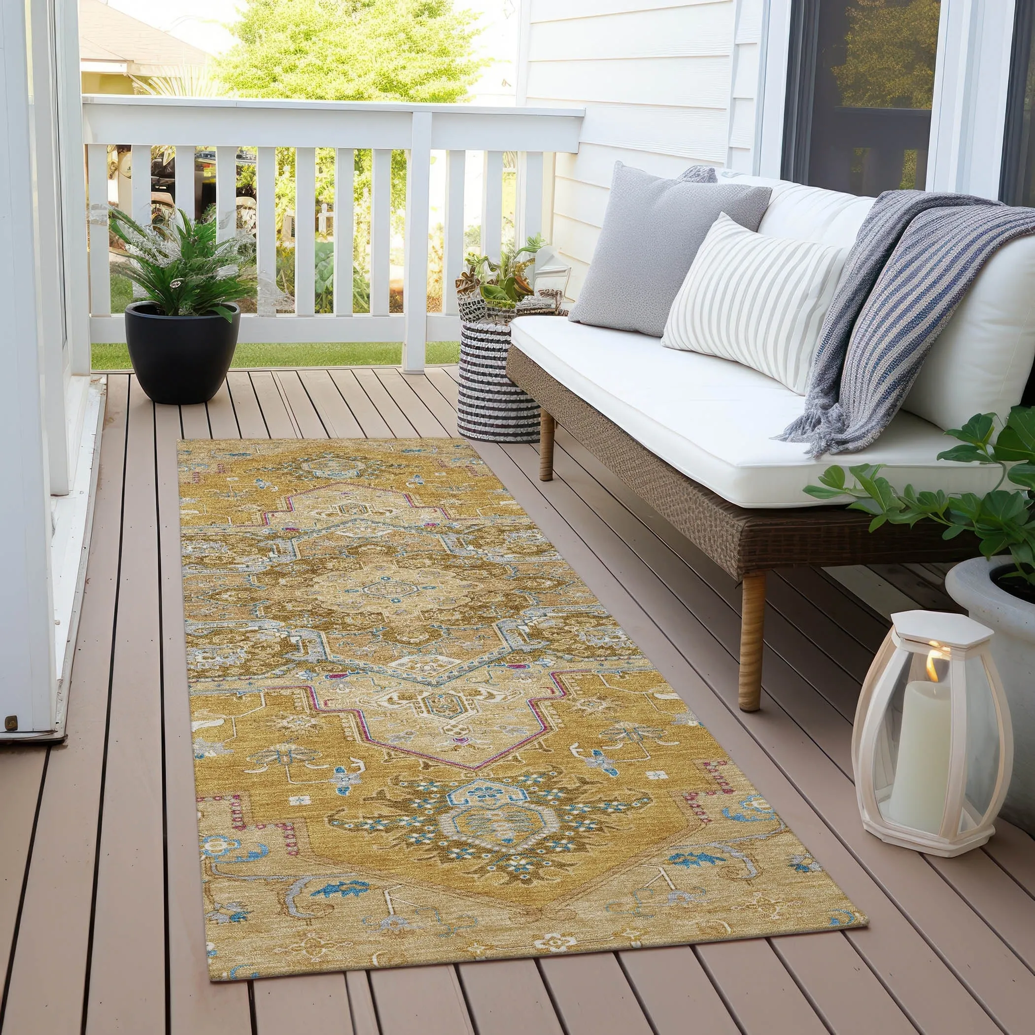 Machine Washable Indoor/ Outdoor Persian Traditional Chantille Rug