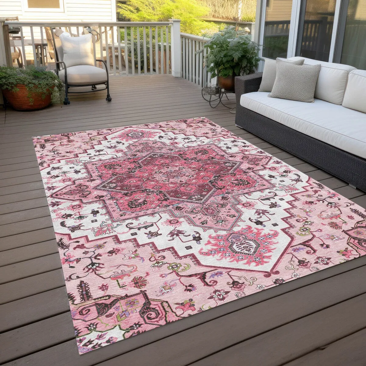 Machine Washable Indoor/ Outdoor Persian Traditional Chantille Rug