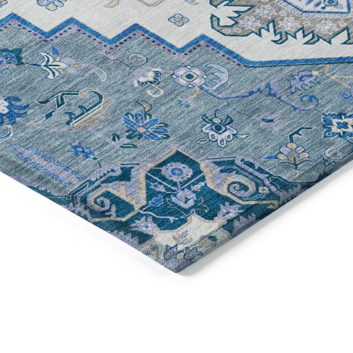 Machine Washable Indoor/ Outdoor Persian Traditional Chantille Rug