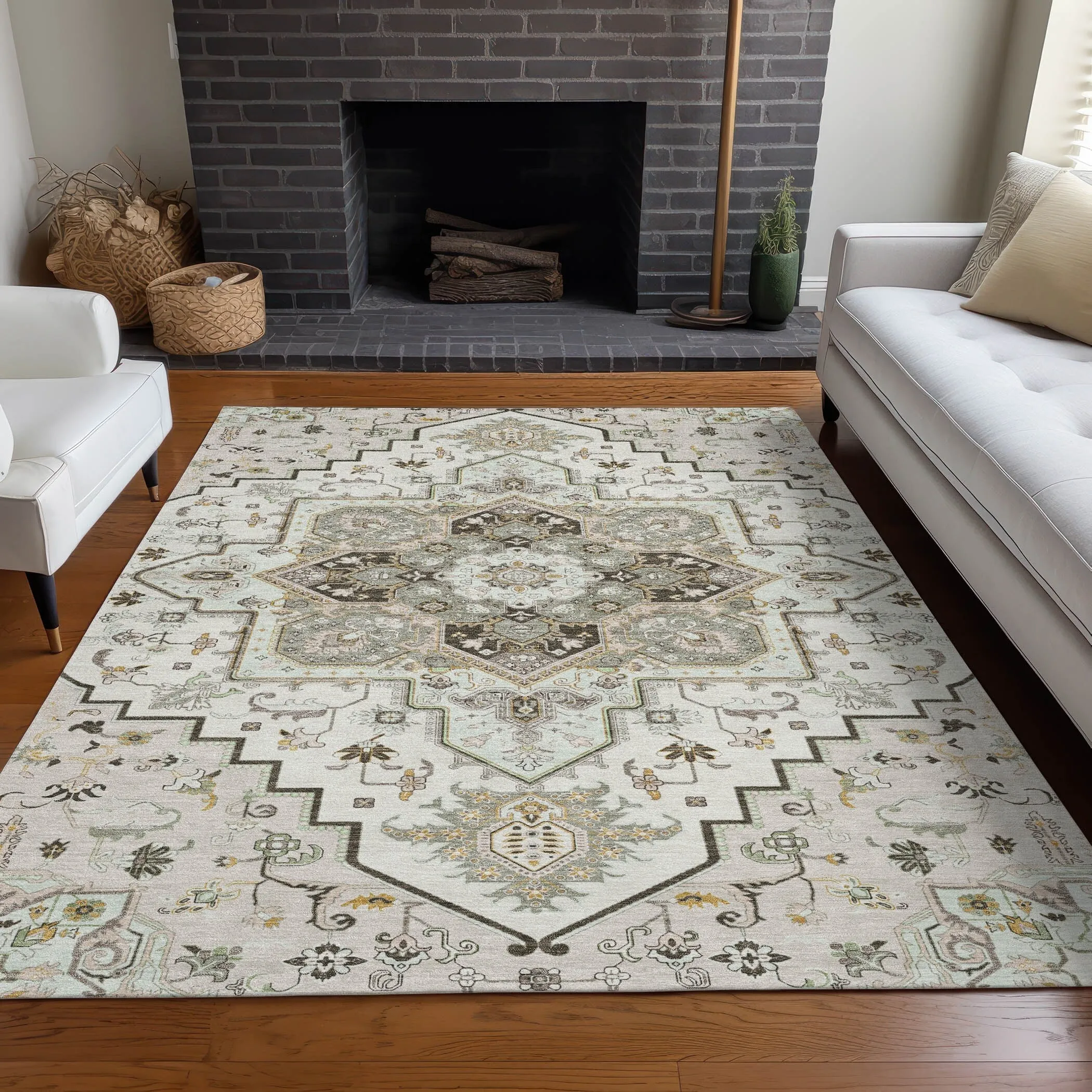 Machine Washable Indoor/ Outdoor Persian Traditional Chantille Rug