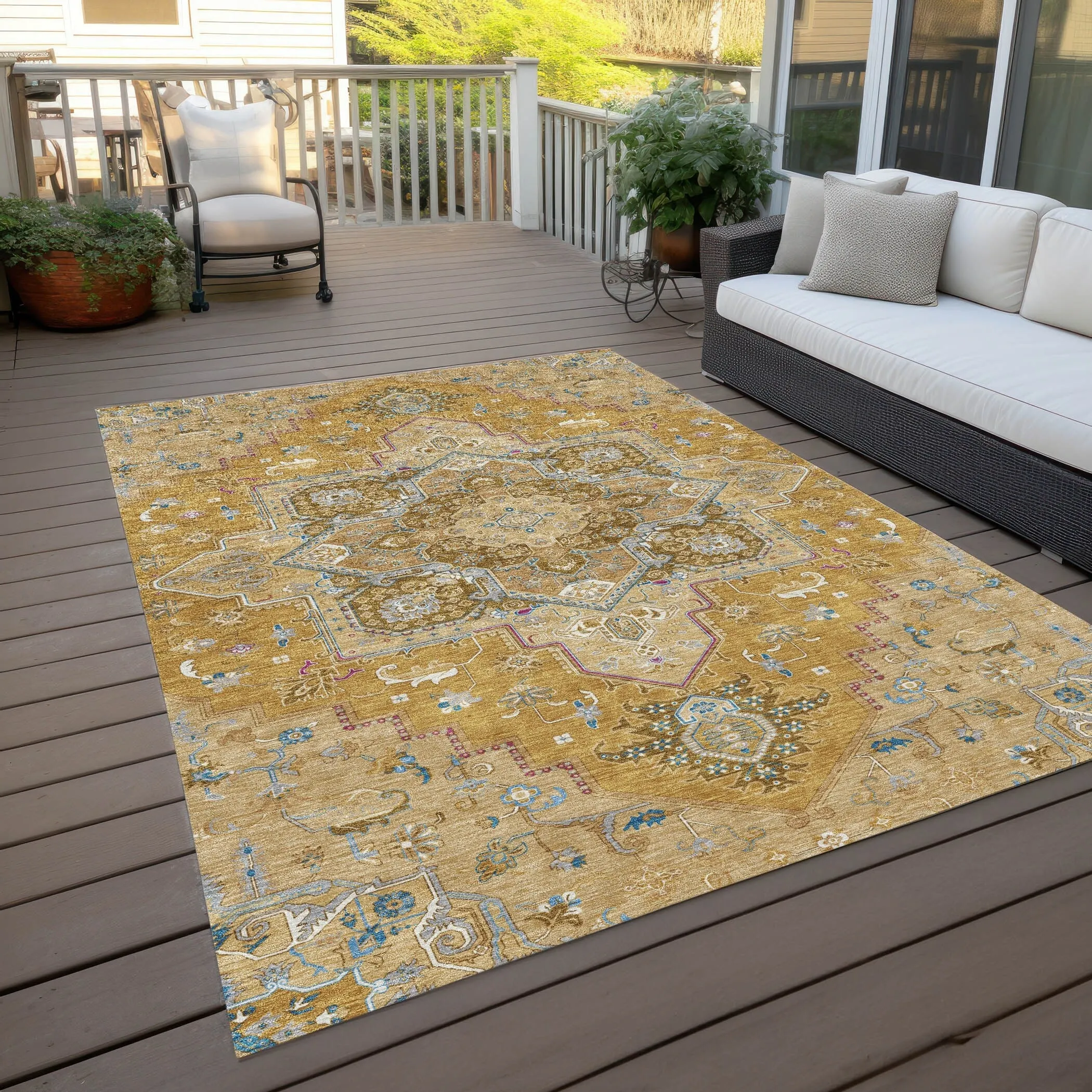 Machine Washable Indoor/ Outdoor Persian Traditional Chantille Rug