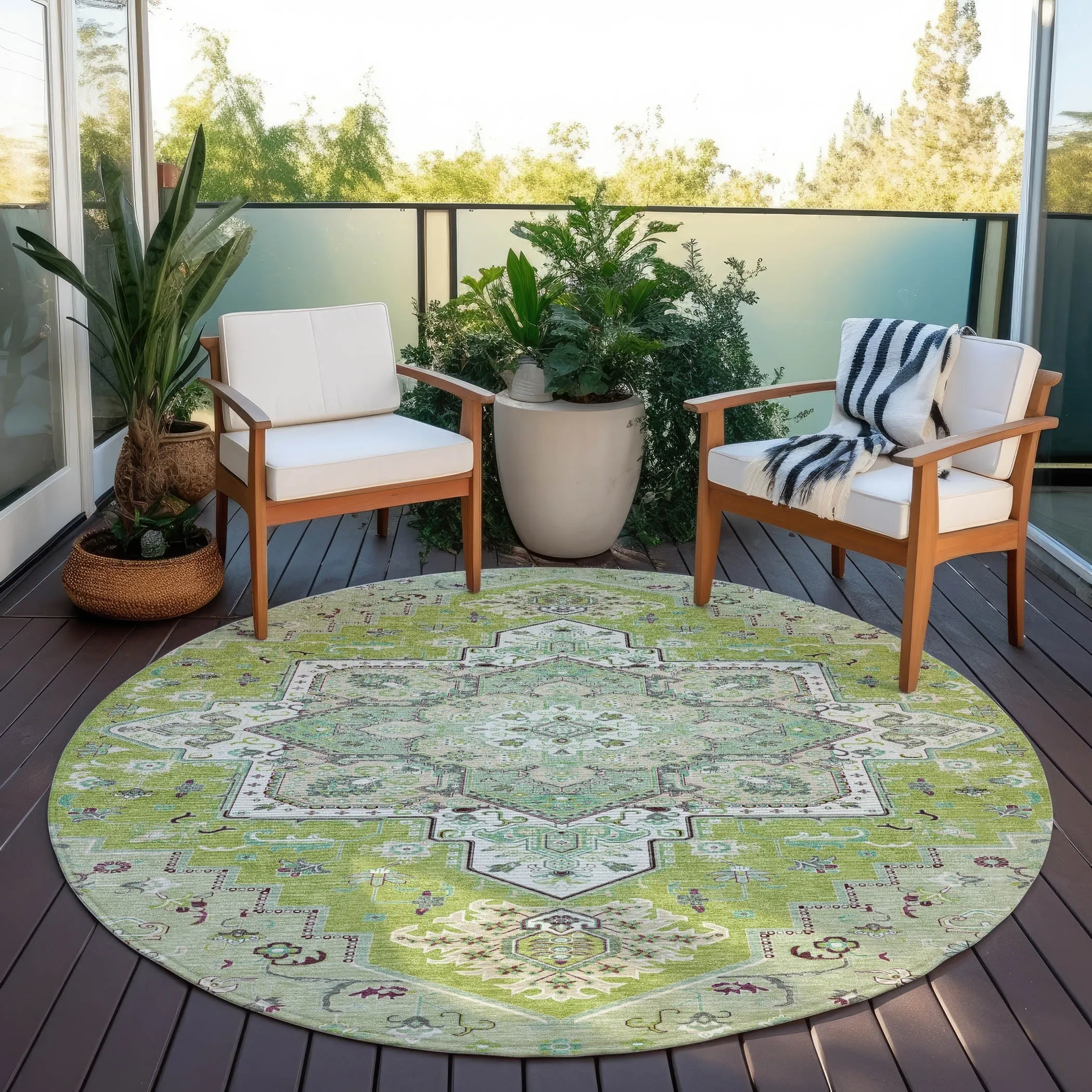 Machine Washable Indoor/ Outdoor Persian Traditional Chantille Rug