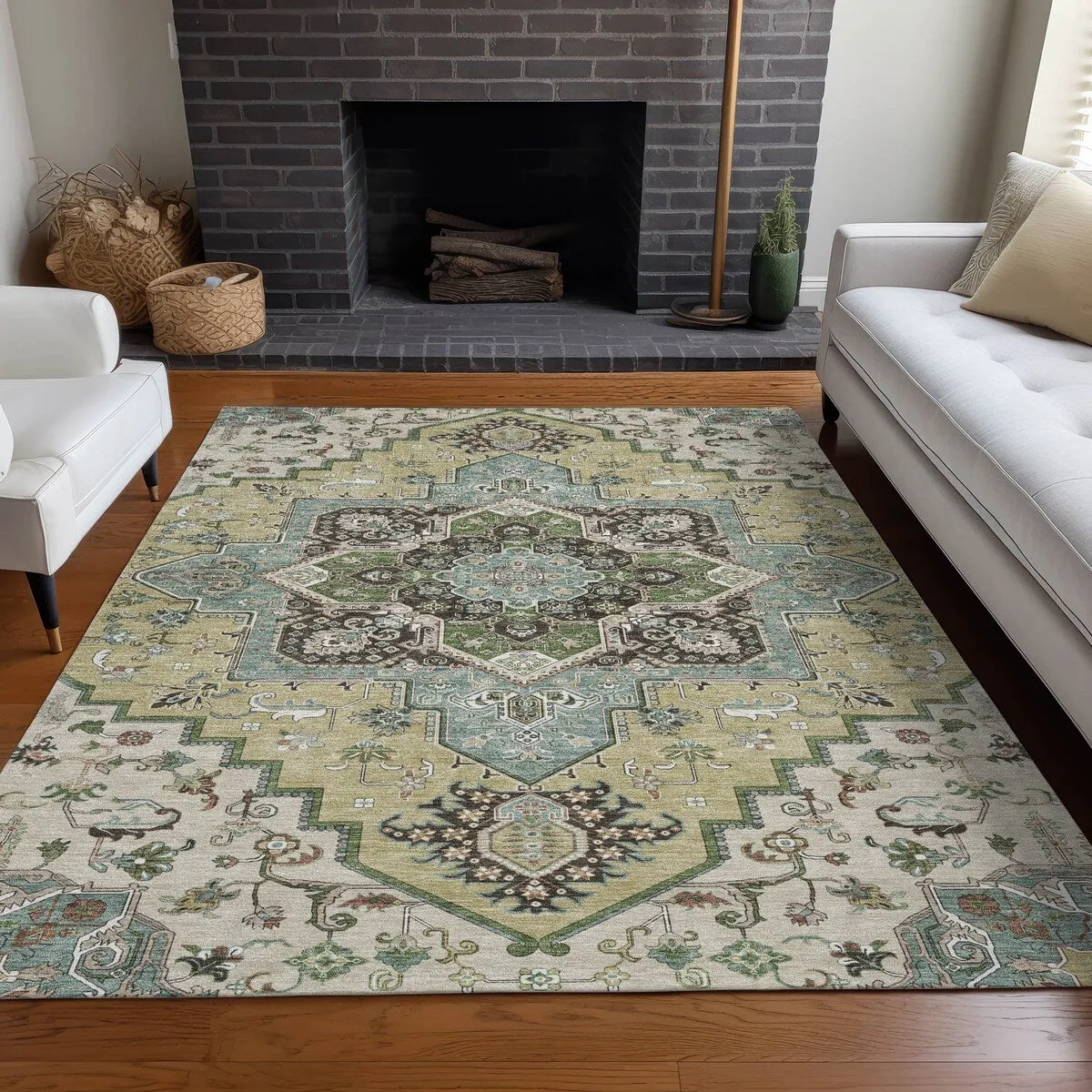 Machine Washable Indoor/ Outdoor Persian Traditional Chantille Rug