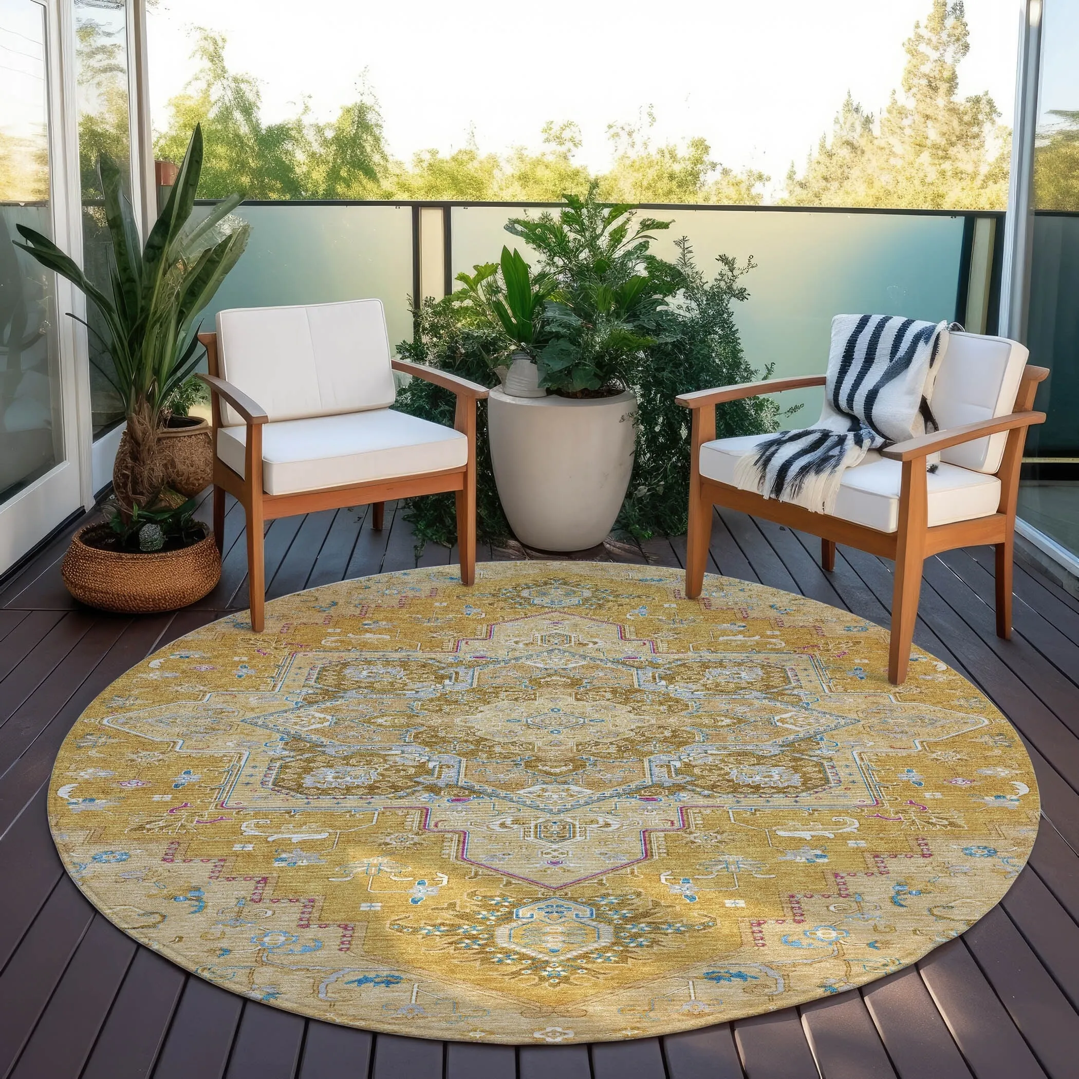 Machine Washable Indoor/ Outdoor Persian Traditional Chantille Rug