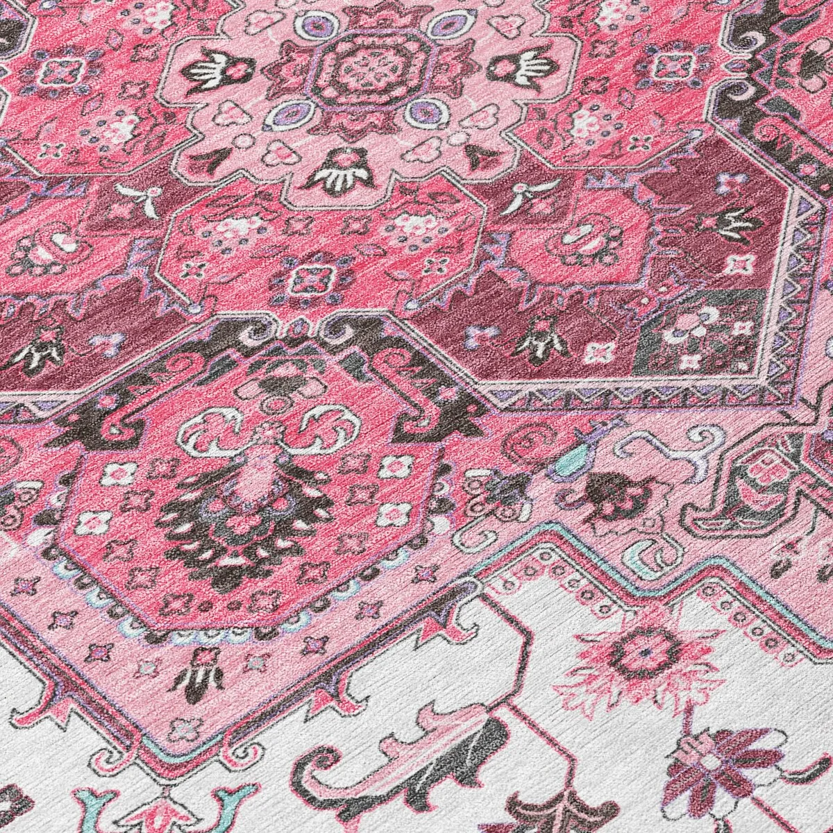 Machine Washable Indoor/ Outdoor Persian Traditional Chantille Rug