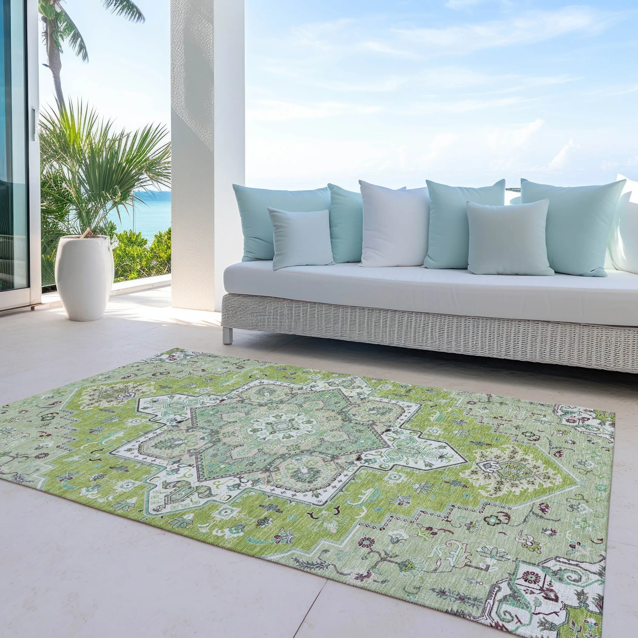 Machine Washable Indoor/ Outdoor Persian Traditional Chantille Rug