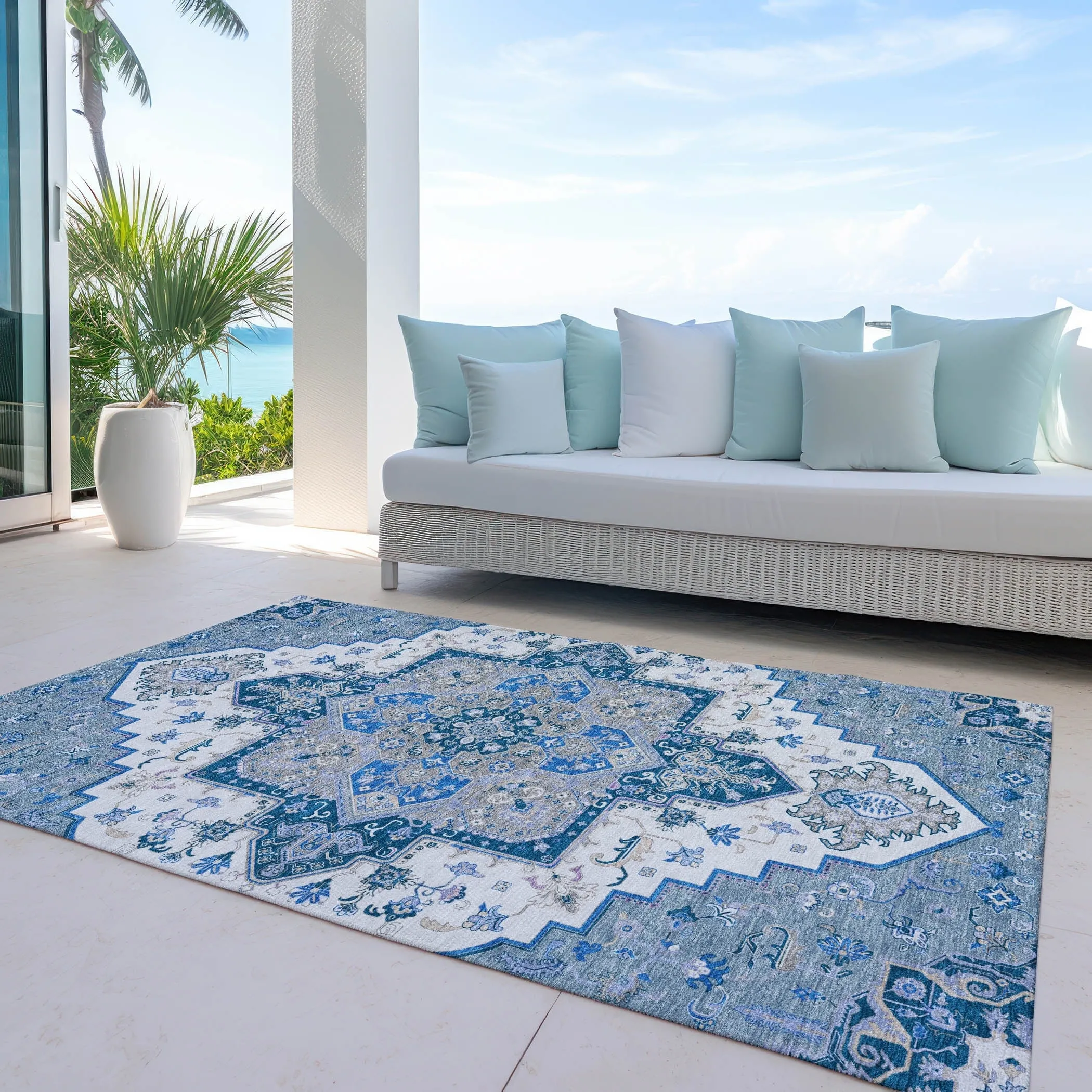 Machine Washable Indoor/ Outdoor Persian Traditional Chantille Rug