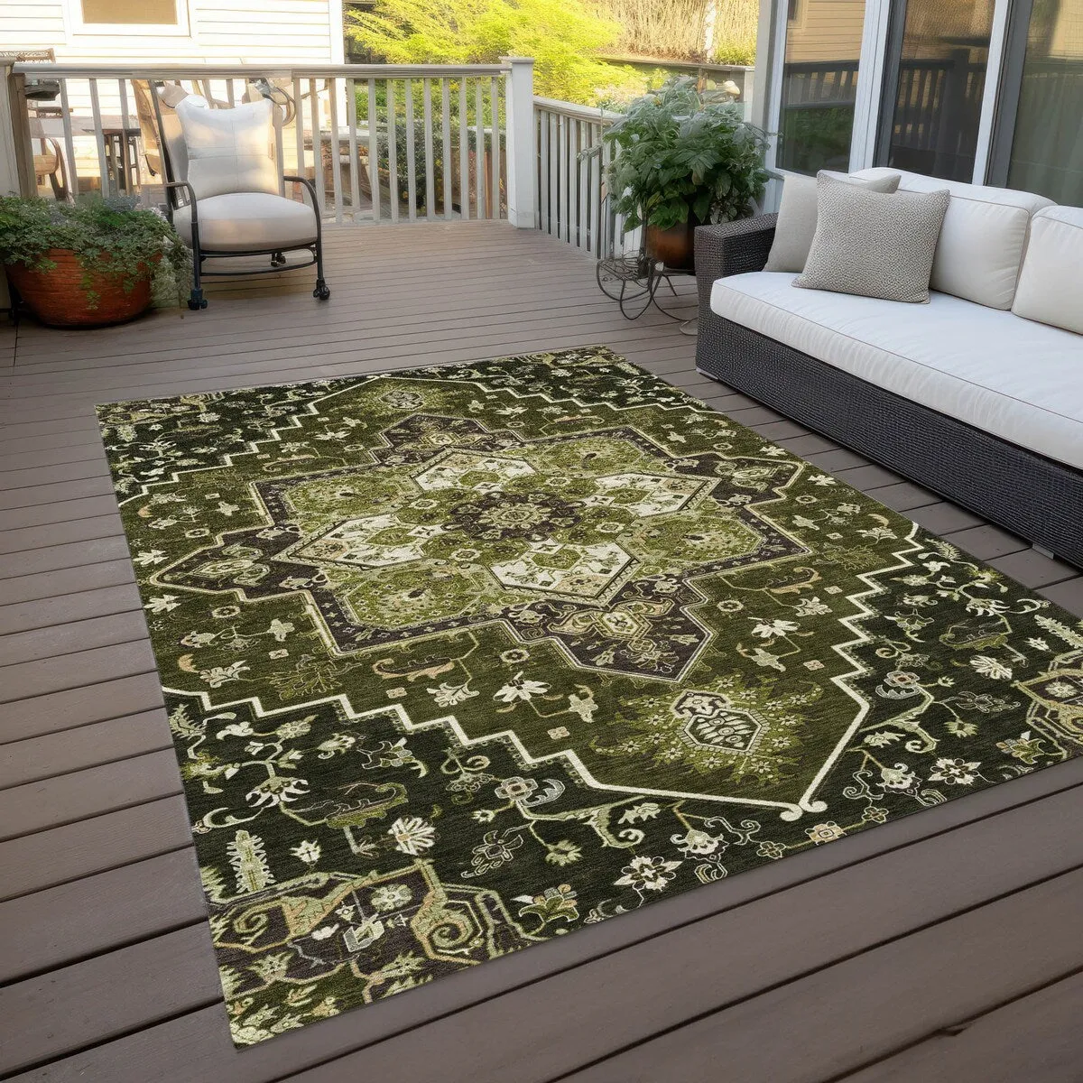 Machine Washable Indoor/ Outdoor Persian Traditional Chantille Rug