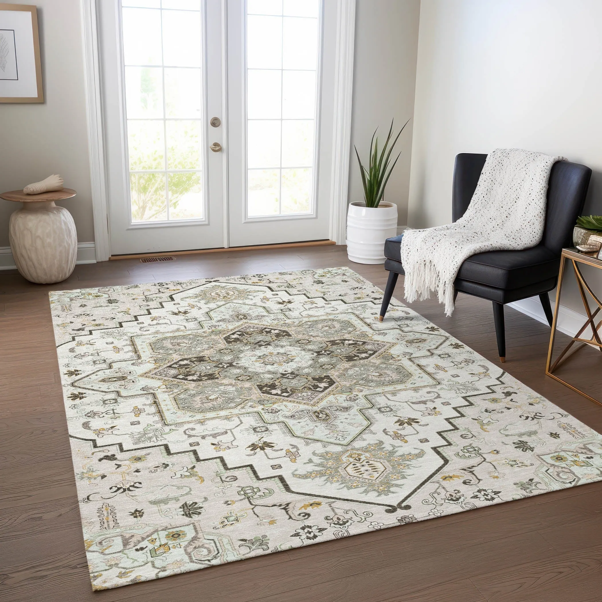 Machine Washable Indoor/ Outdoor Persian Traditional Chantille Rug