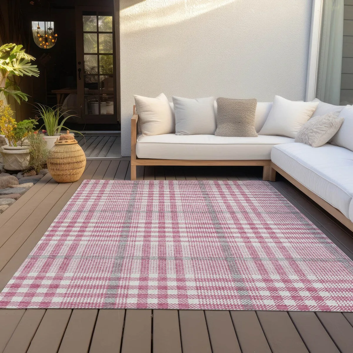 Machine Washable Indoor/ Outdoor Plaid Chantille Rug