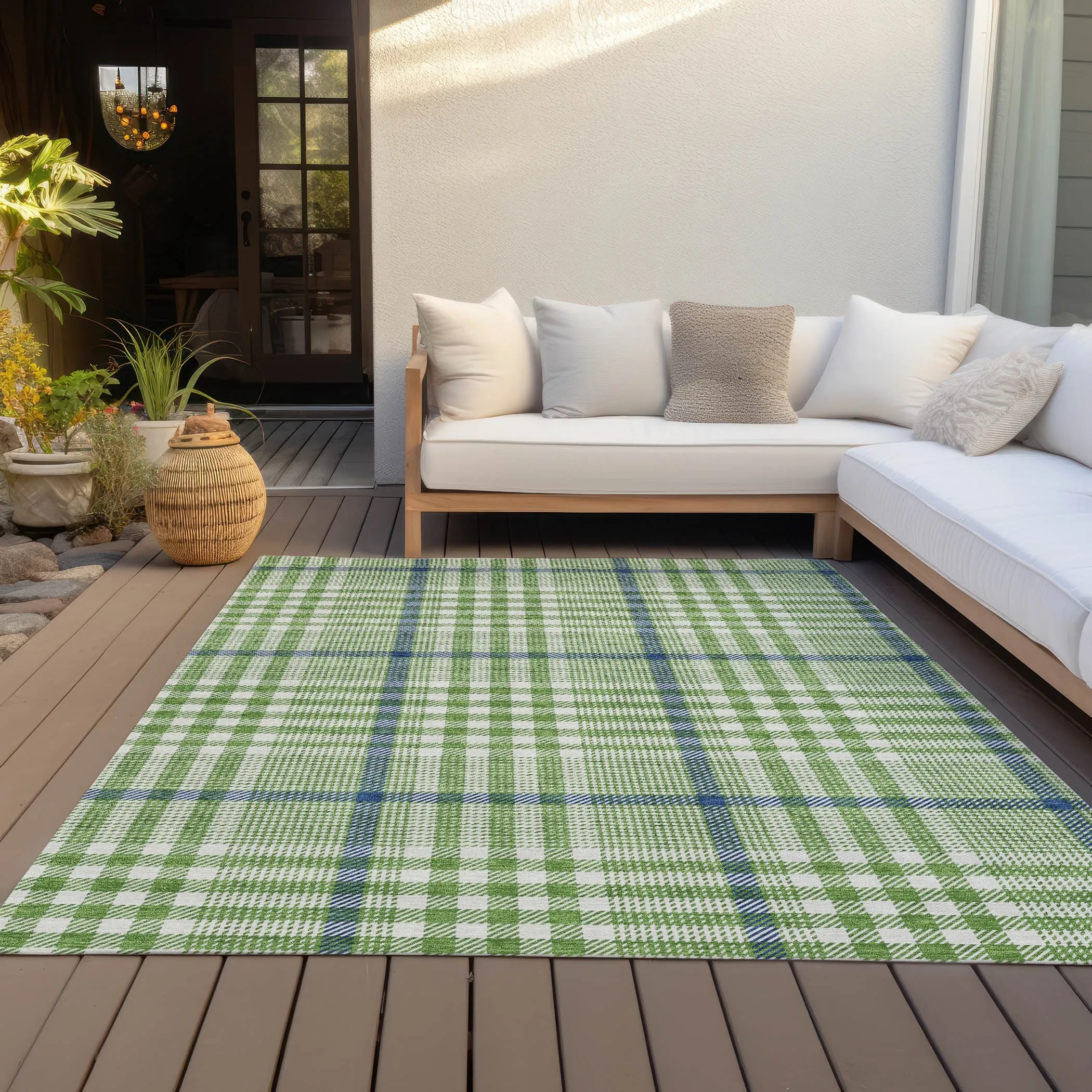 Machine Washable Indoor/ Outdoor Plaid Chantille Rug