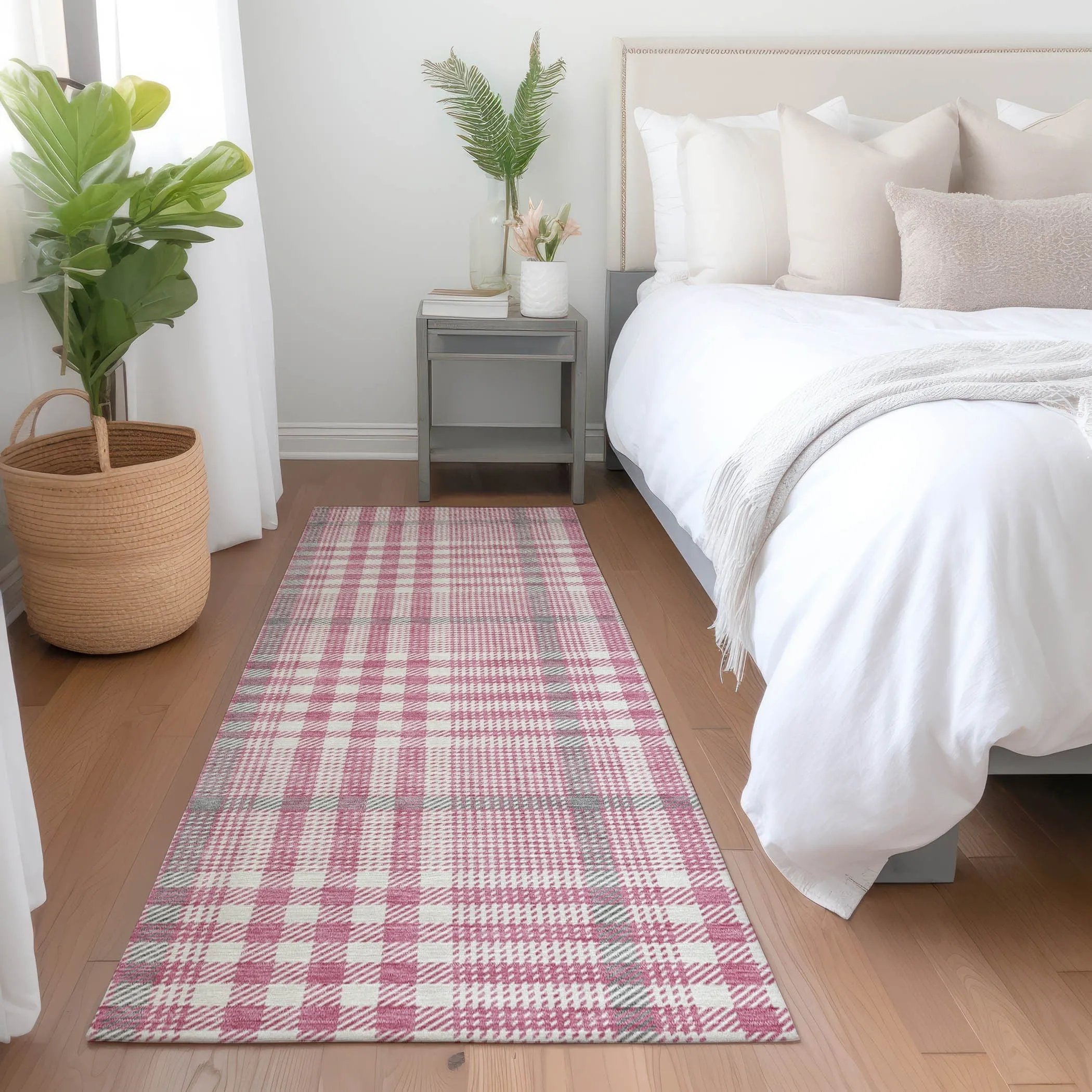 Machine Washable Indoor/ Outdoor Plaid Chantille Rug