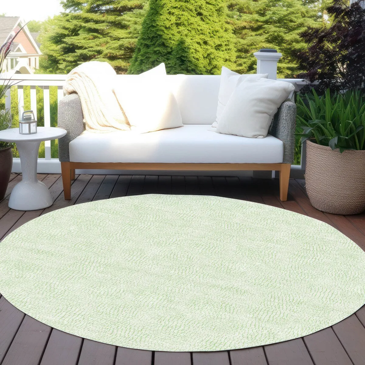 Machine Washable Indoor/ Outdoor Solid Causal Chantille Rug