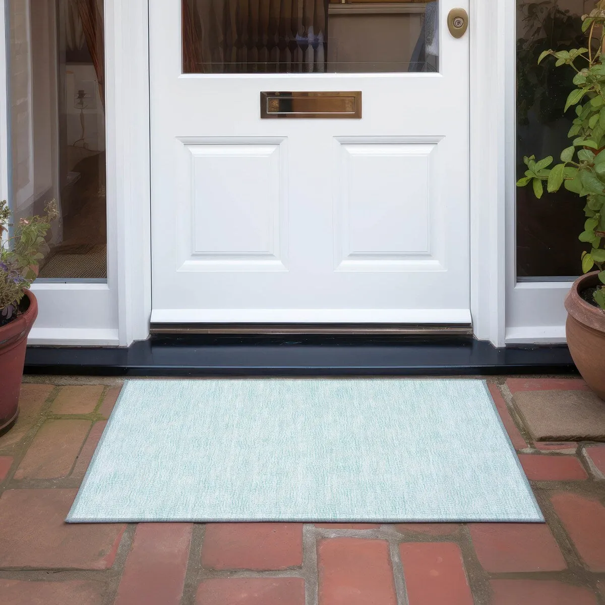 Machine Washable Indoor/ Outdoor Solid Causal Chantille Rug