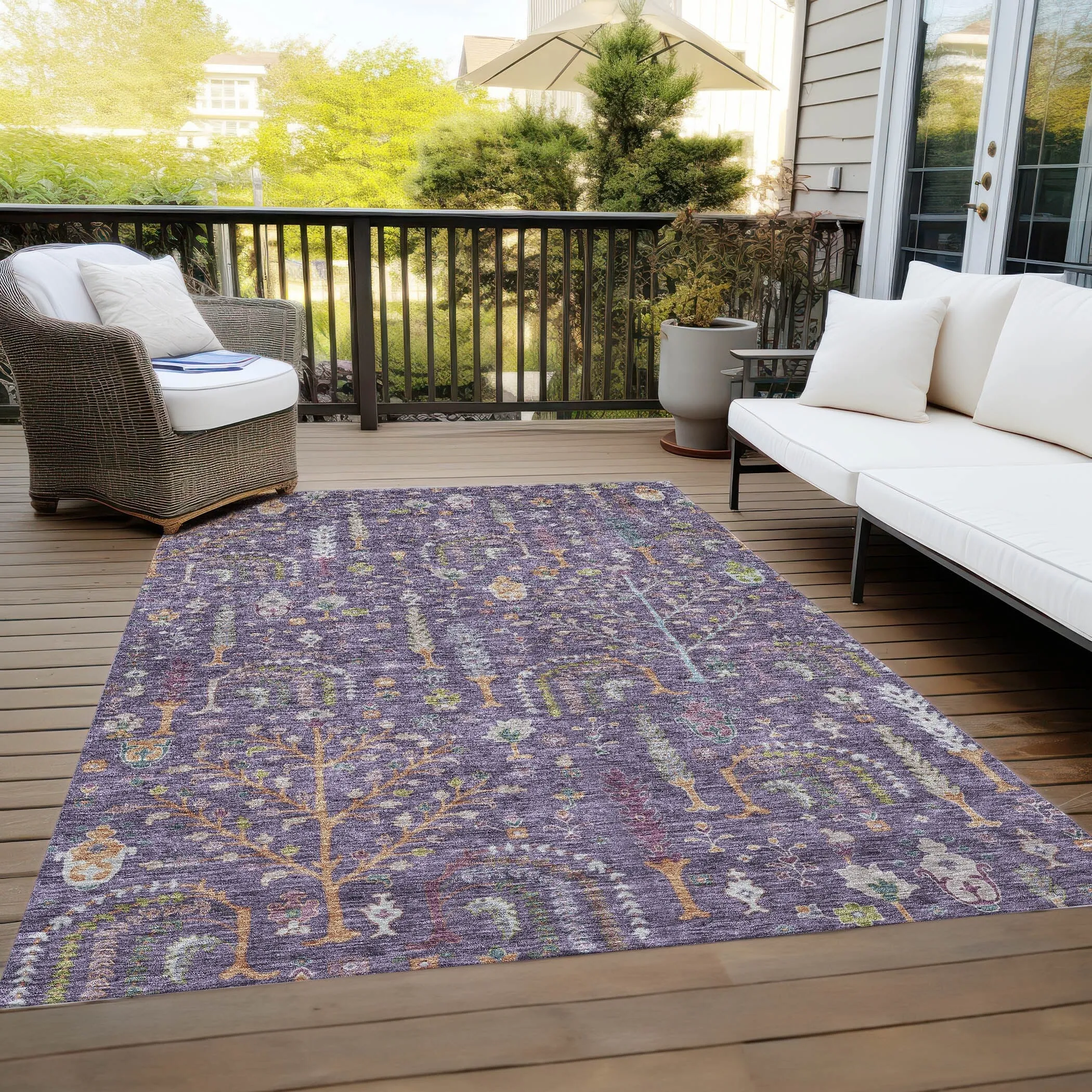 Machine Washable Indoor/ Outdoor Traditional Global Chantille Rug
