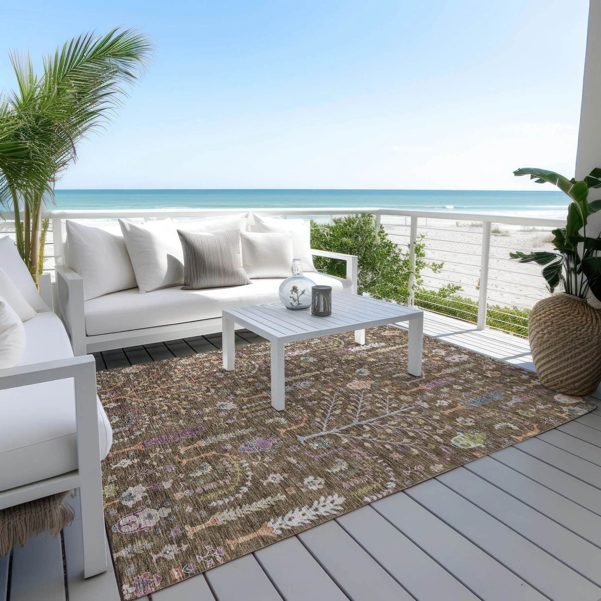 Machine Washable Indoor/ Outdoor Traditional Global Chantille Rug