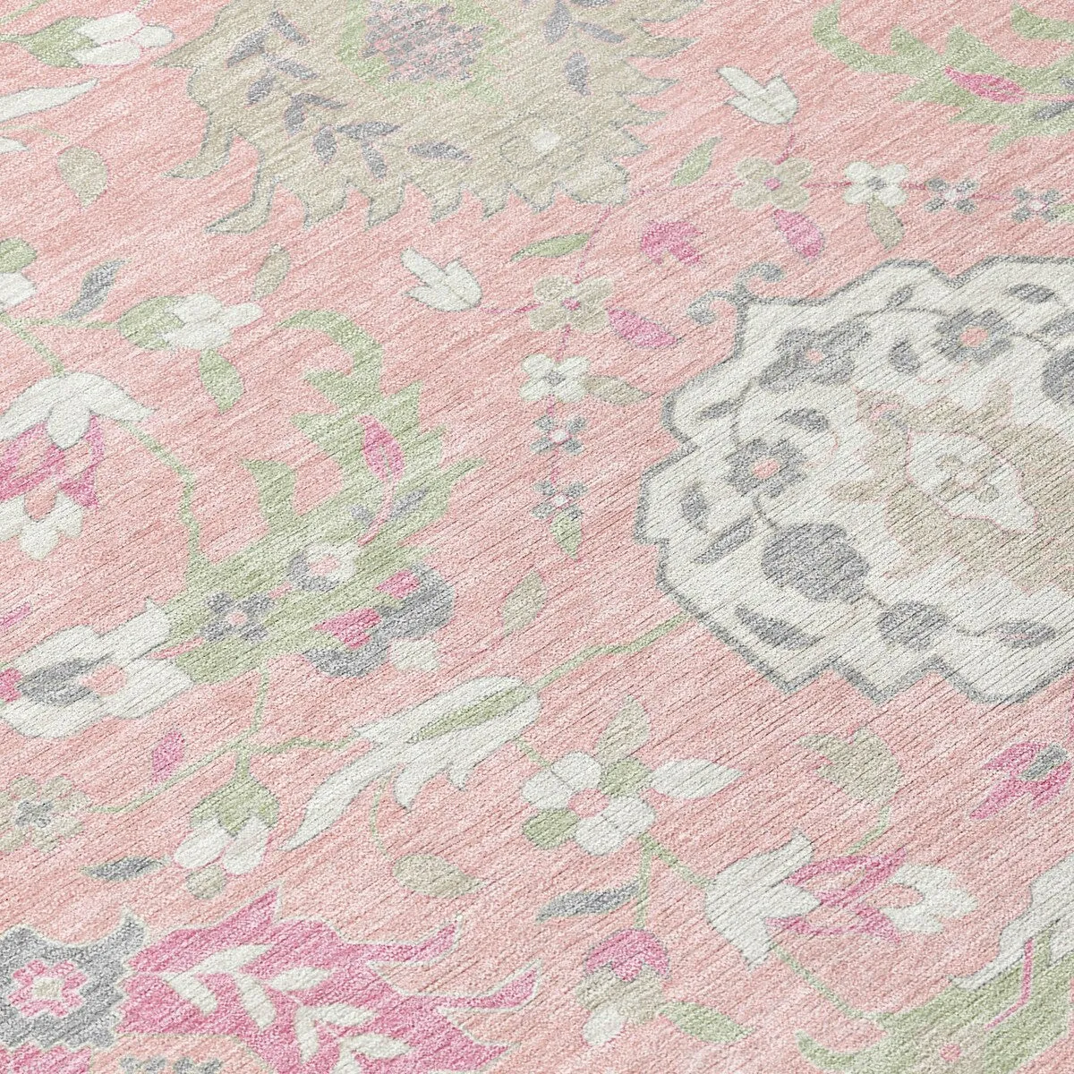 Machine Washable Indoor/ Outdoor Traditional Kashan Chantille Rug