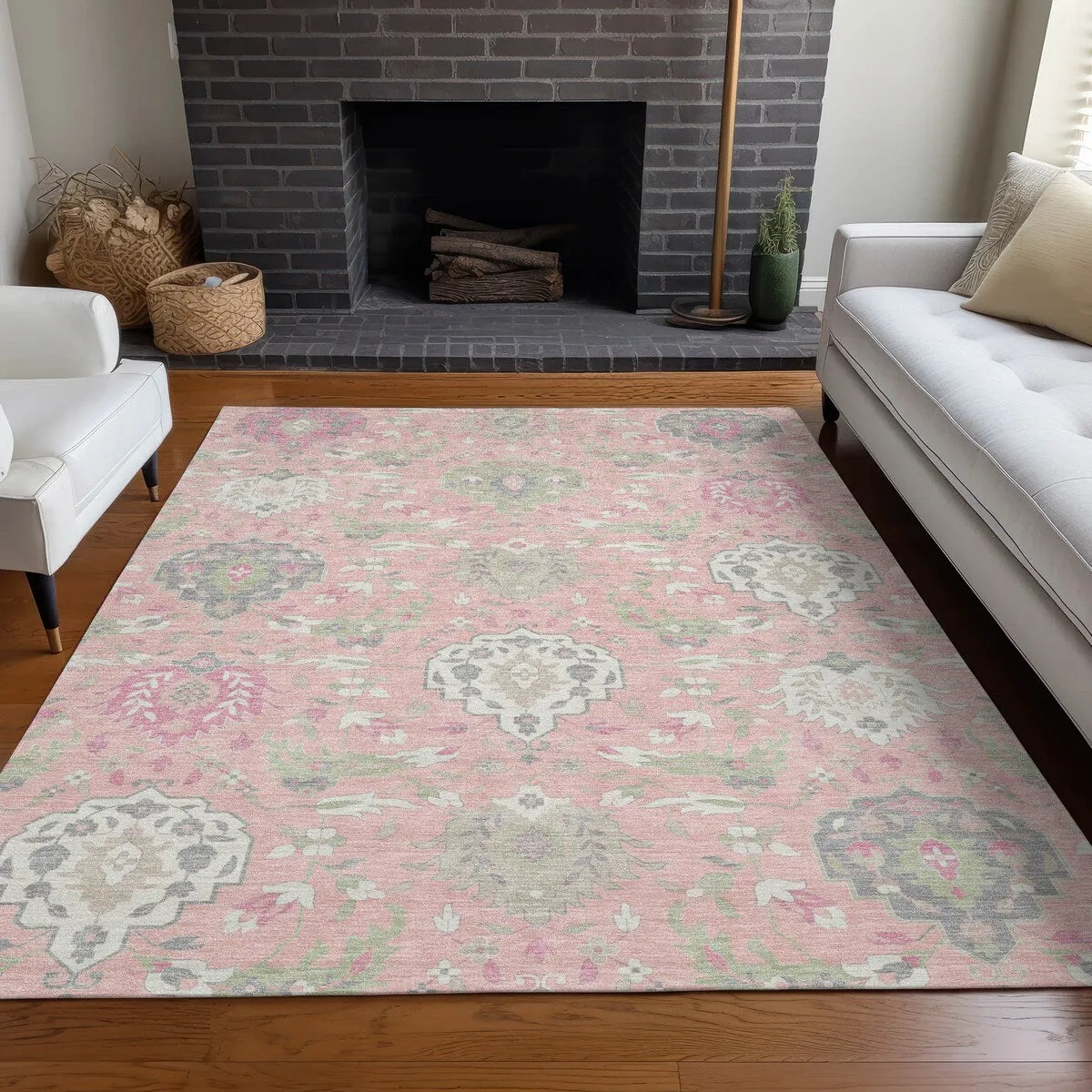 Machine Washable Indoor/ Outdoor Traditional Kashan Chantille Rug