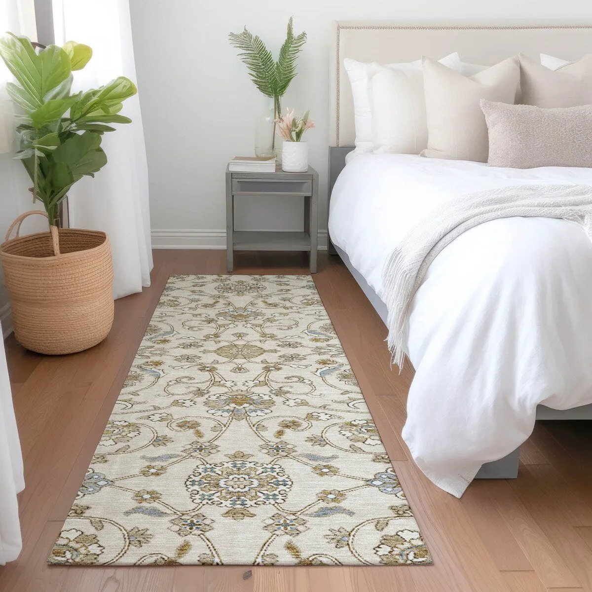 Machine Washable Indoor/ Outdoor Traditional KashanChantille Rug