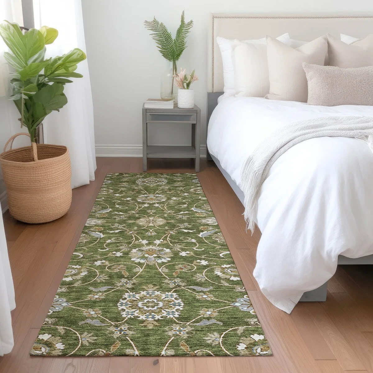 Machine Washable Indoor/ Outdoor Traditional KashanChantille Rug