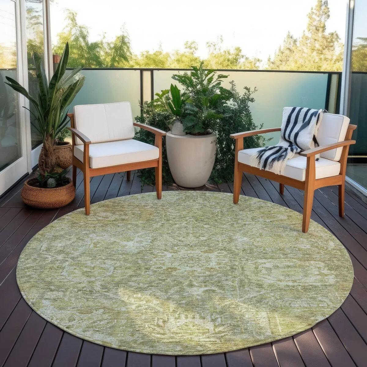 Machine Washable Indoor/ Outdoor Traditional Persian Chantille Rug