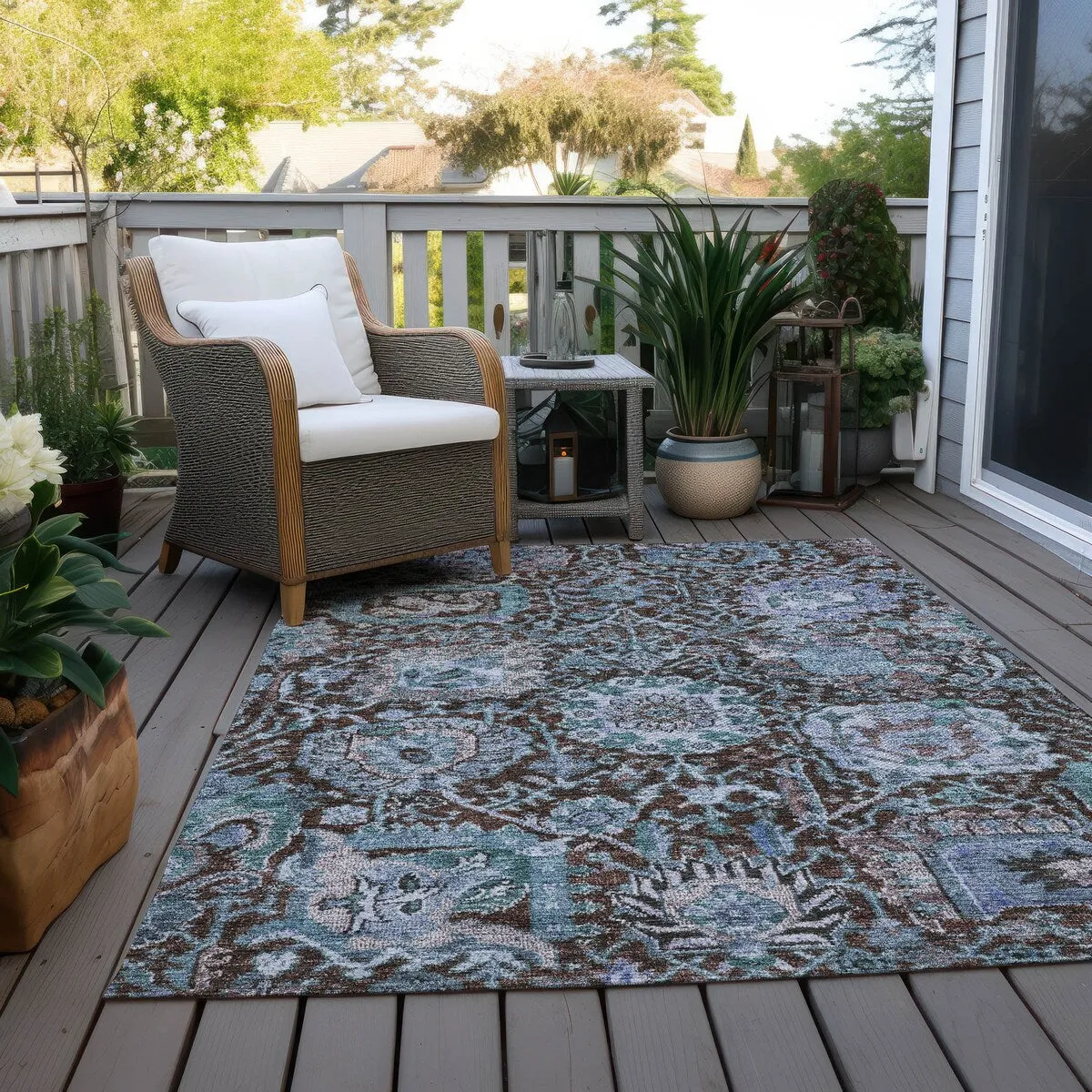 Machine Washable Indoor/ Outdoor Traditional Persian Chantille Rug