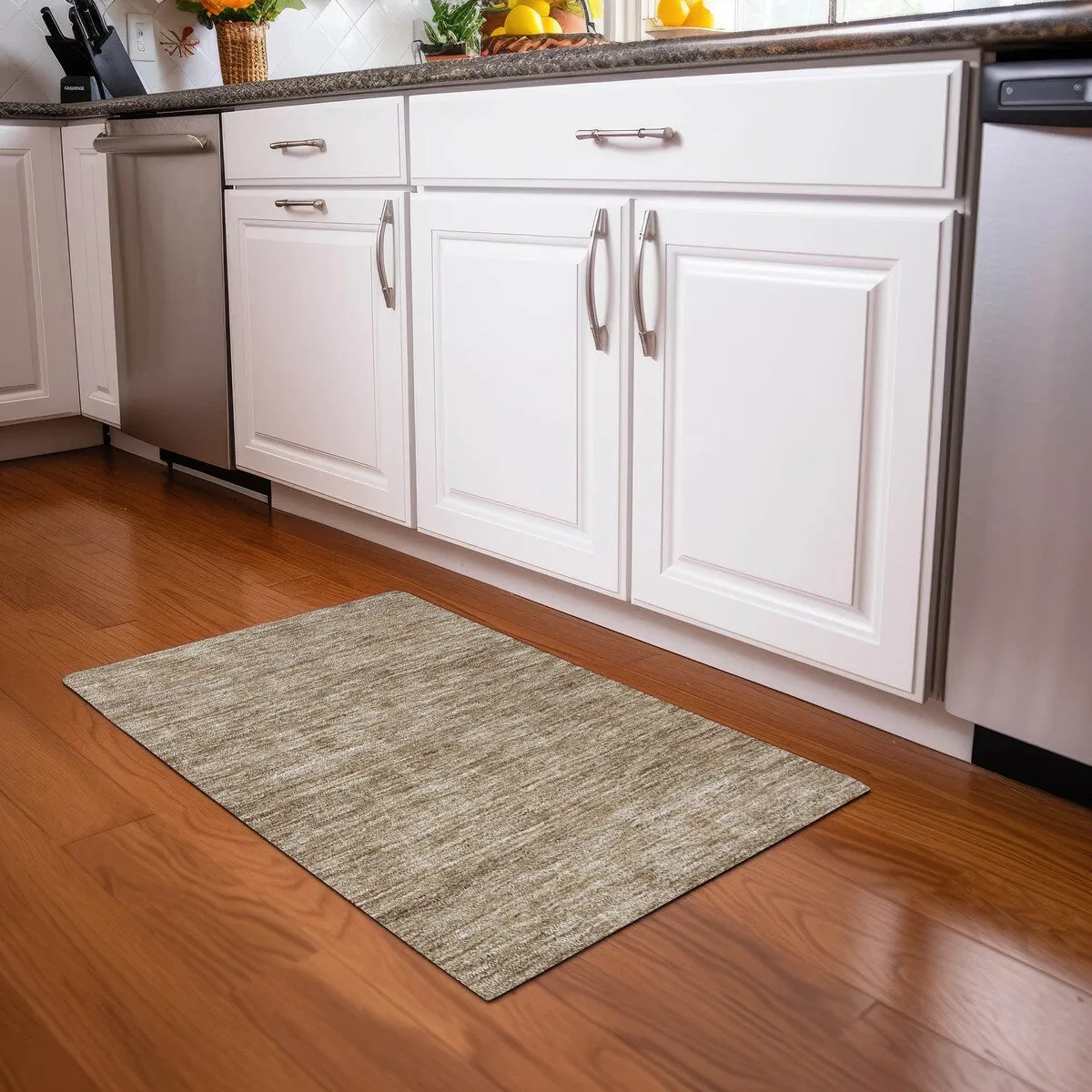 Machine Washable Indoor/ Outdoor Trellis Ombre Chantille Rug