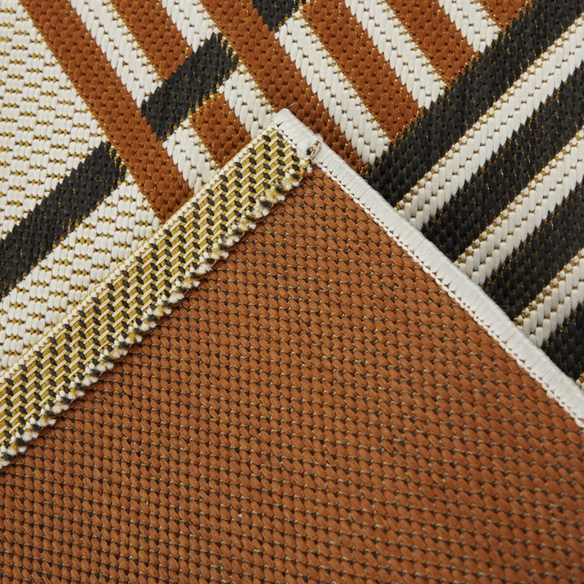 Mandel Modern Stripe Indoor/Outdoor Area Rug