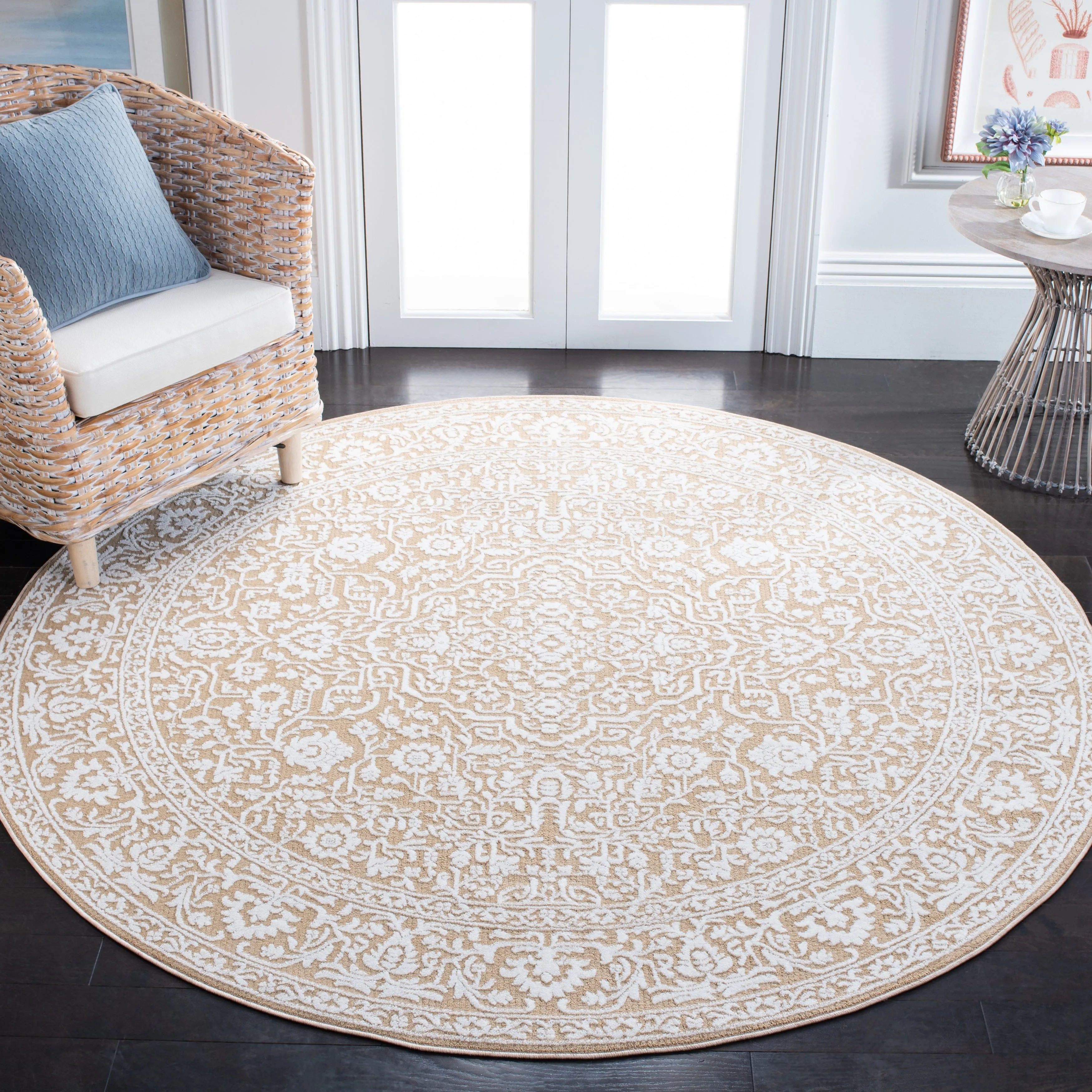 Martha Stewart by SAFAVIEH Kaatje Modern Rug