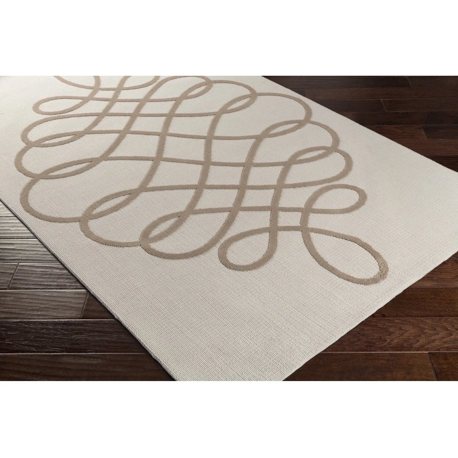 Meticulously Woven Front Polyester Rug