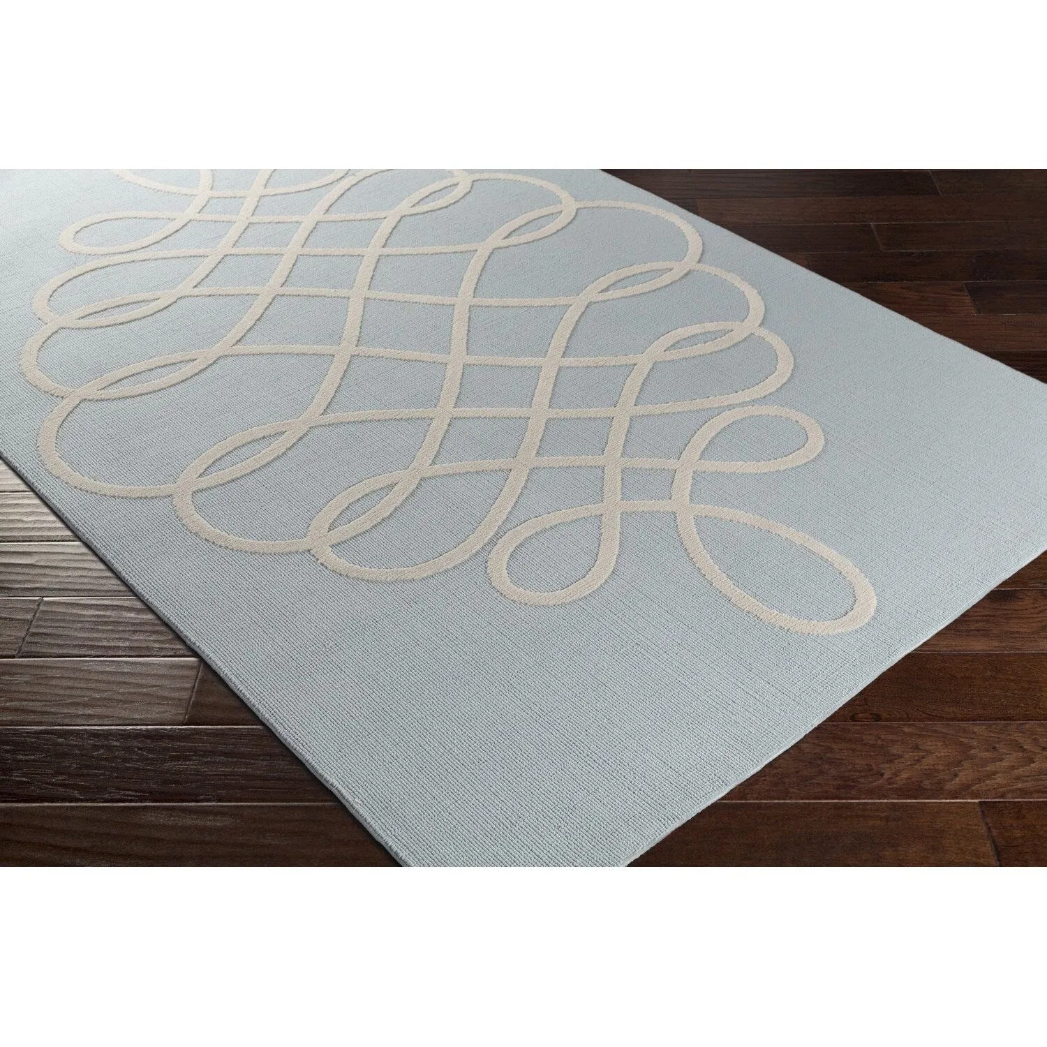 Meticulously Woven Front Polyester Rug