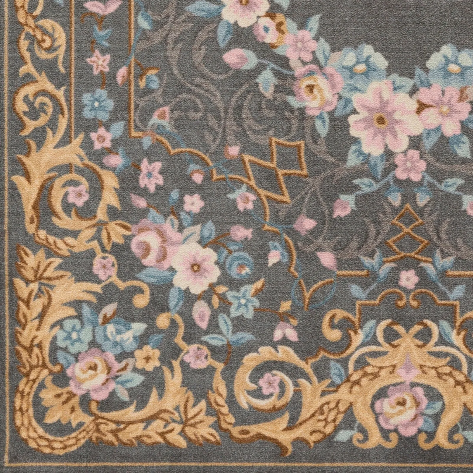 Meticulously Woven Men Polyester Rug