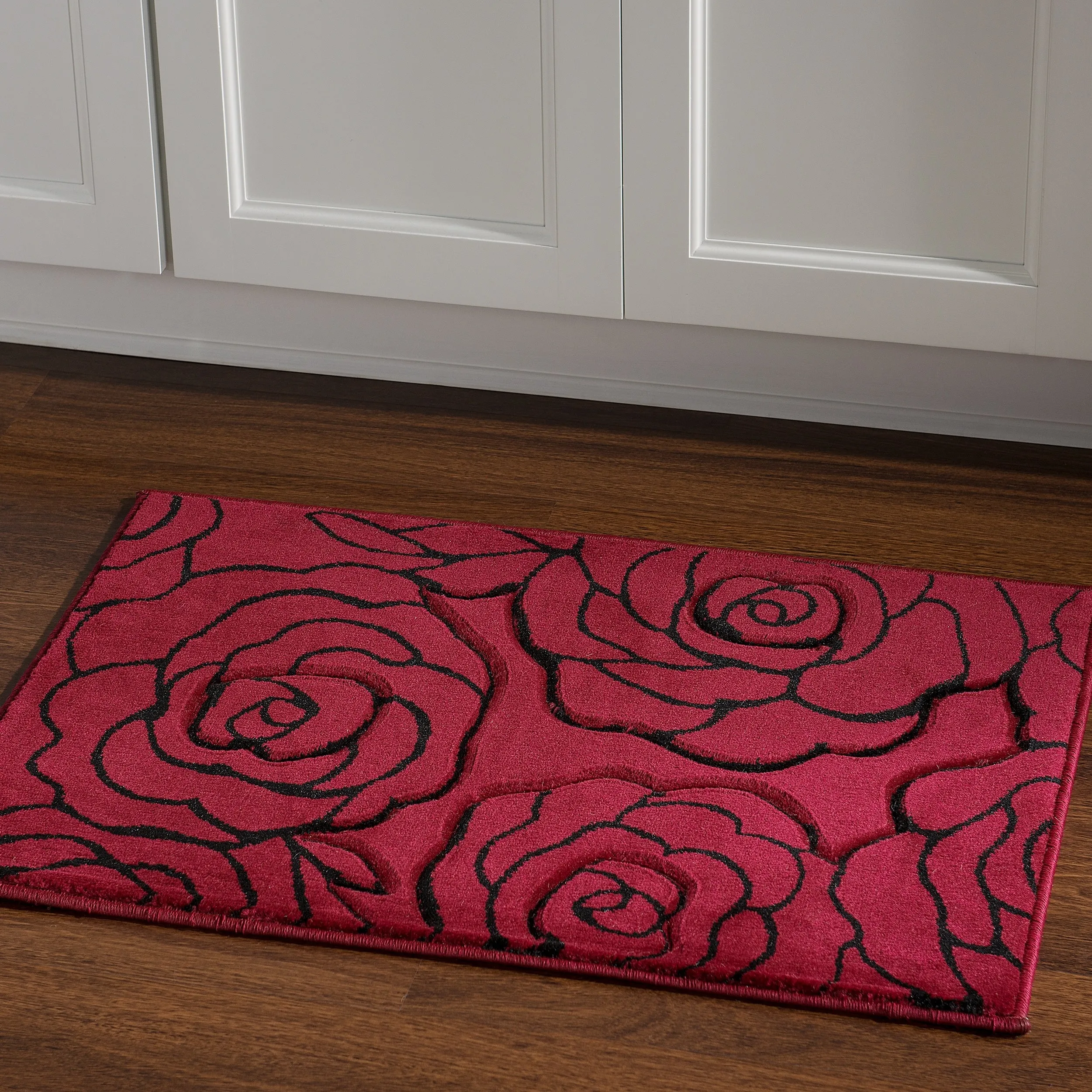 Milan Garnet/Black Floral Area Rug