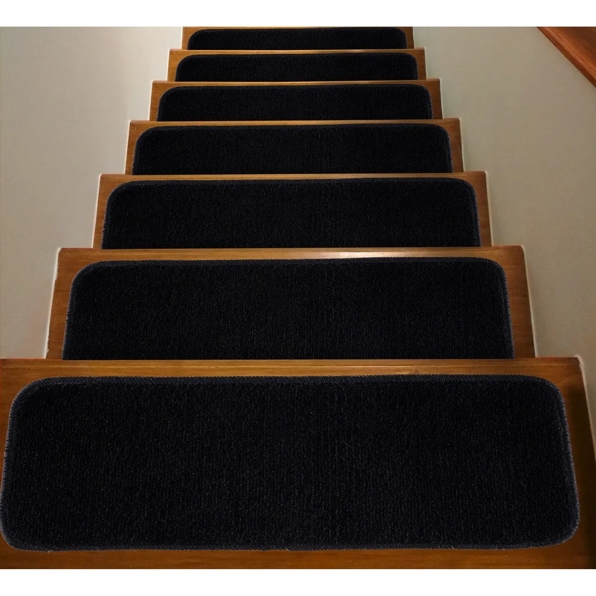 Mod-Arte Solo Collection Solid Color Stair Treads (Set of 7)