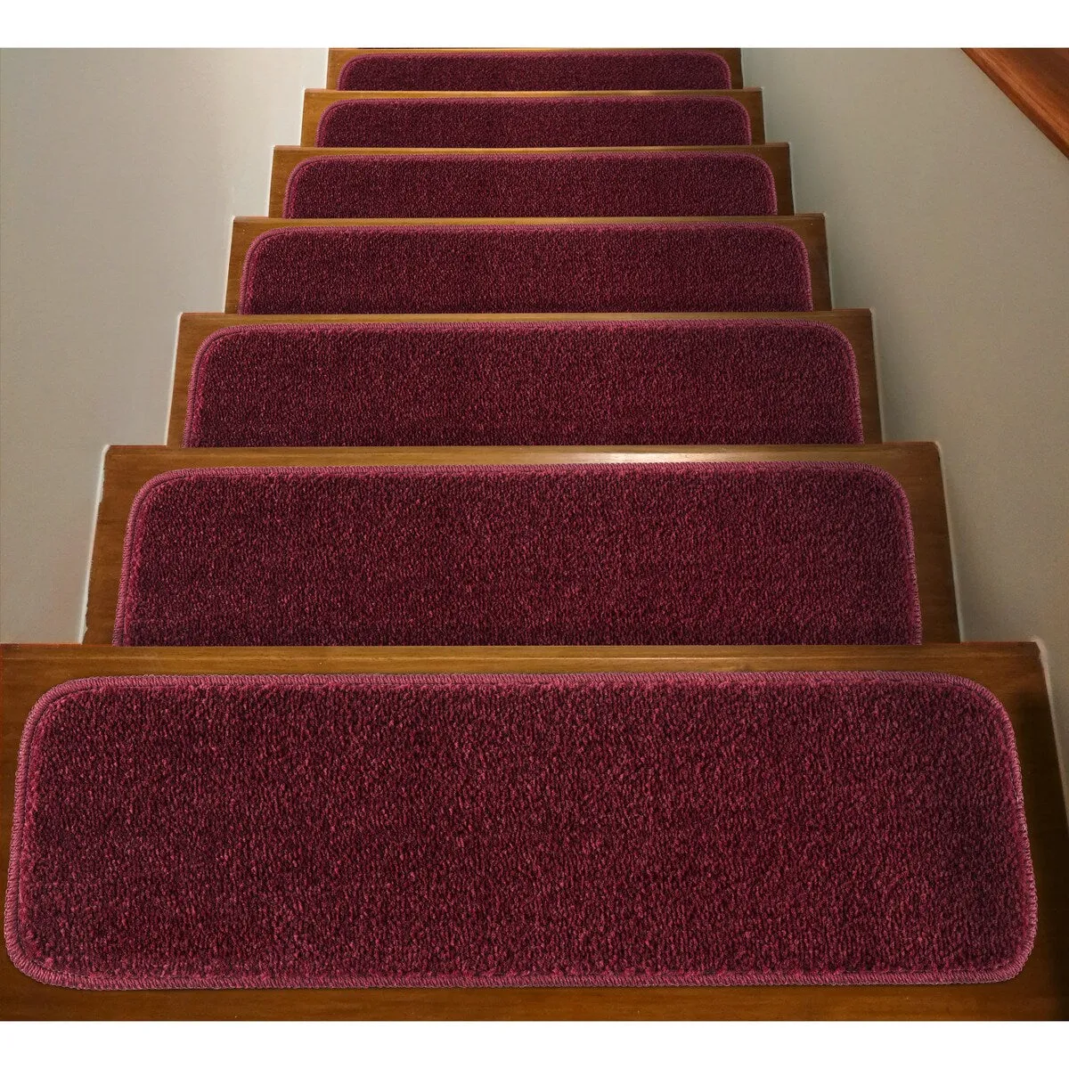 Mod-Arte Solo Collection Solid Color Stair Treads (Set of 7)