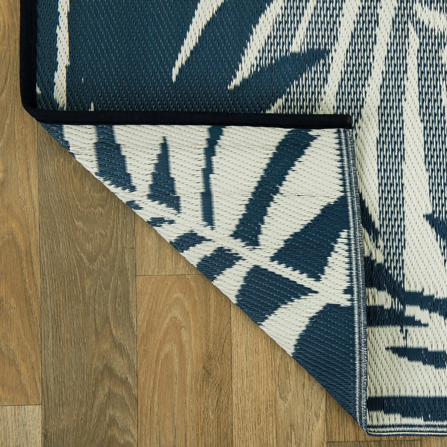 Modern Floral Reversible Plastic Outdoor Rugs