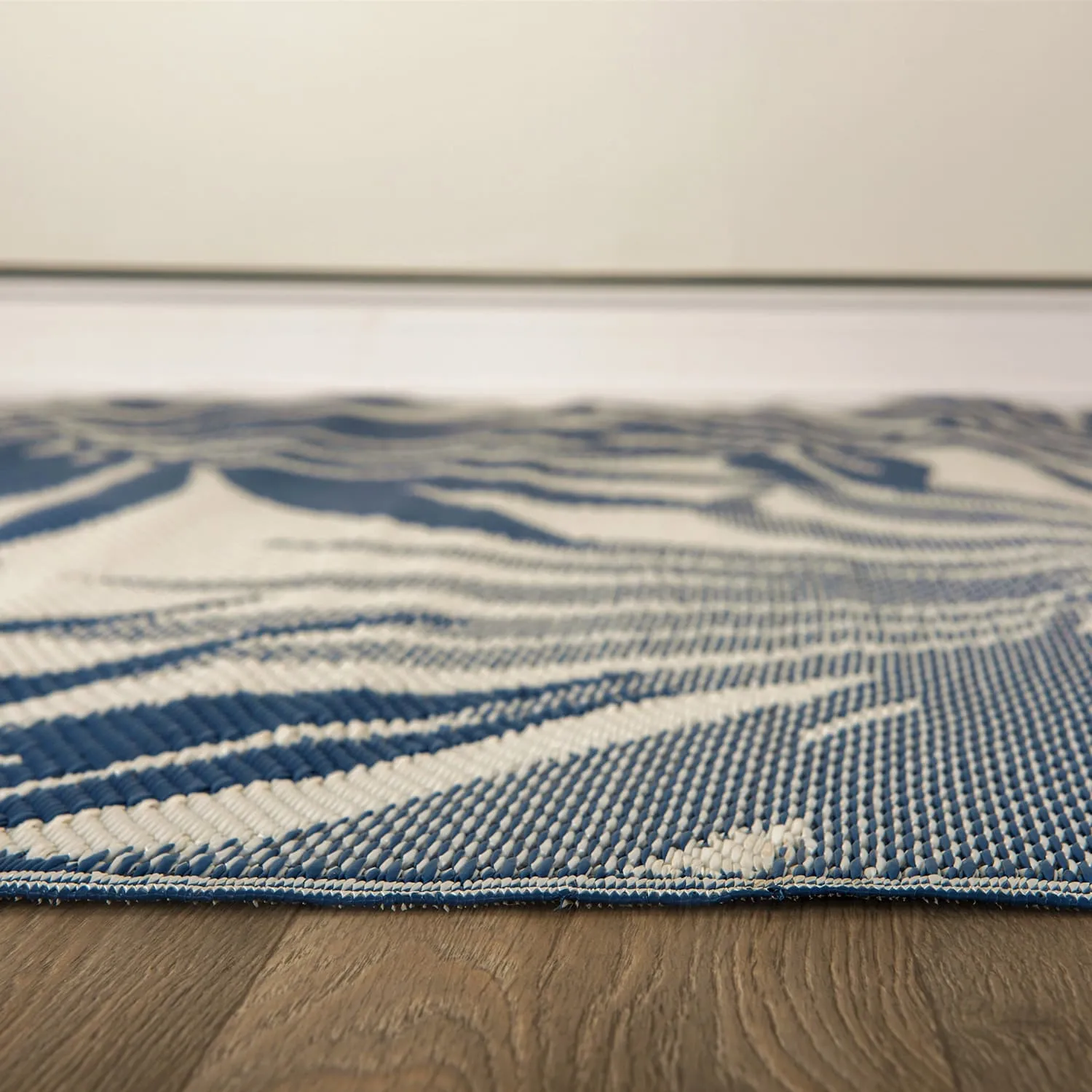 Modern Floral Reversible Plastic Outdoor Rugs