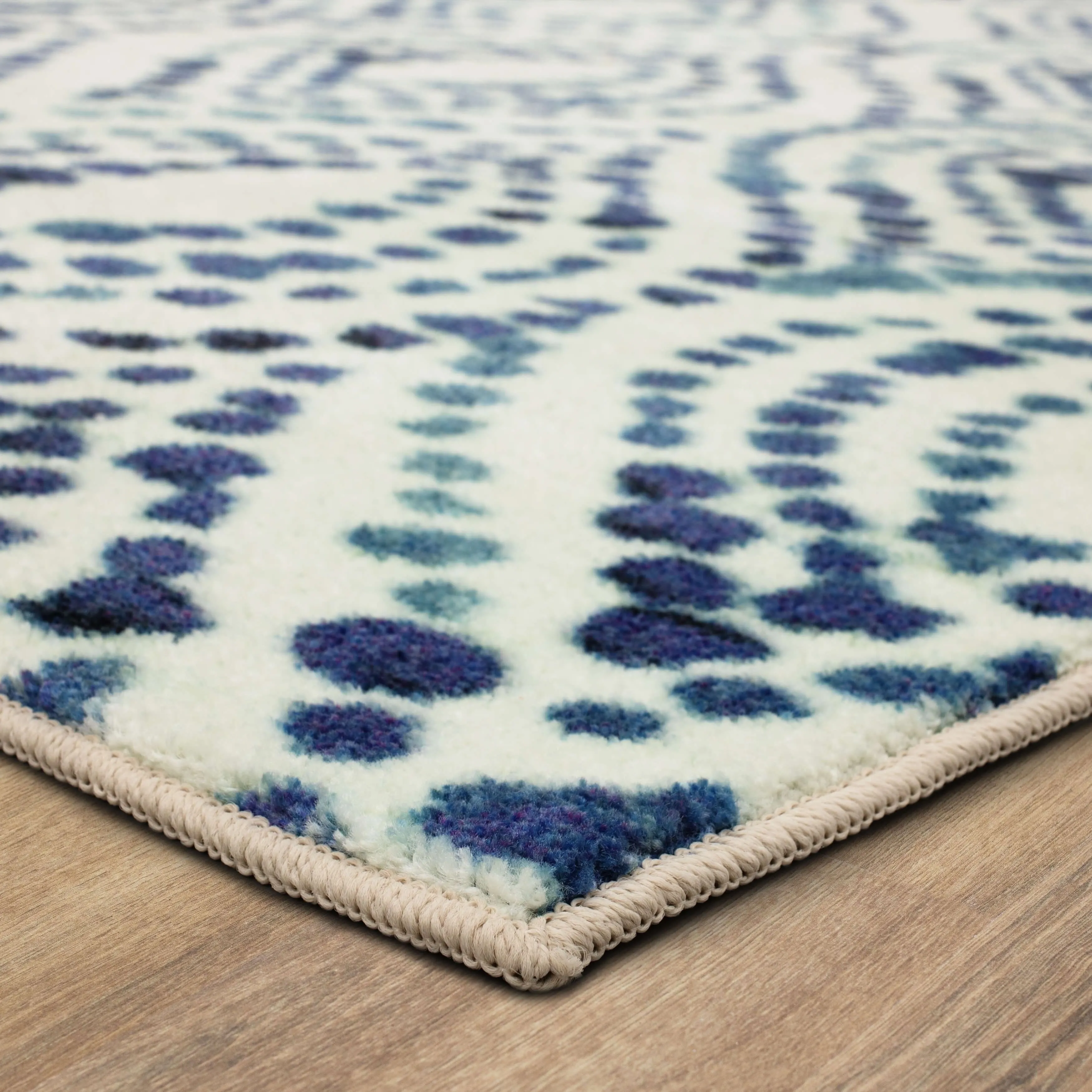 Mohawk Home Dotted Navy Ogee Area Rug