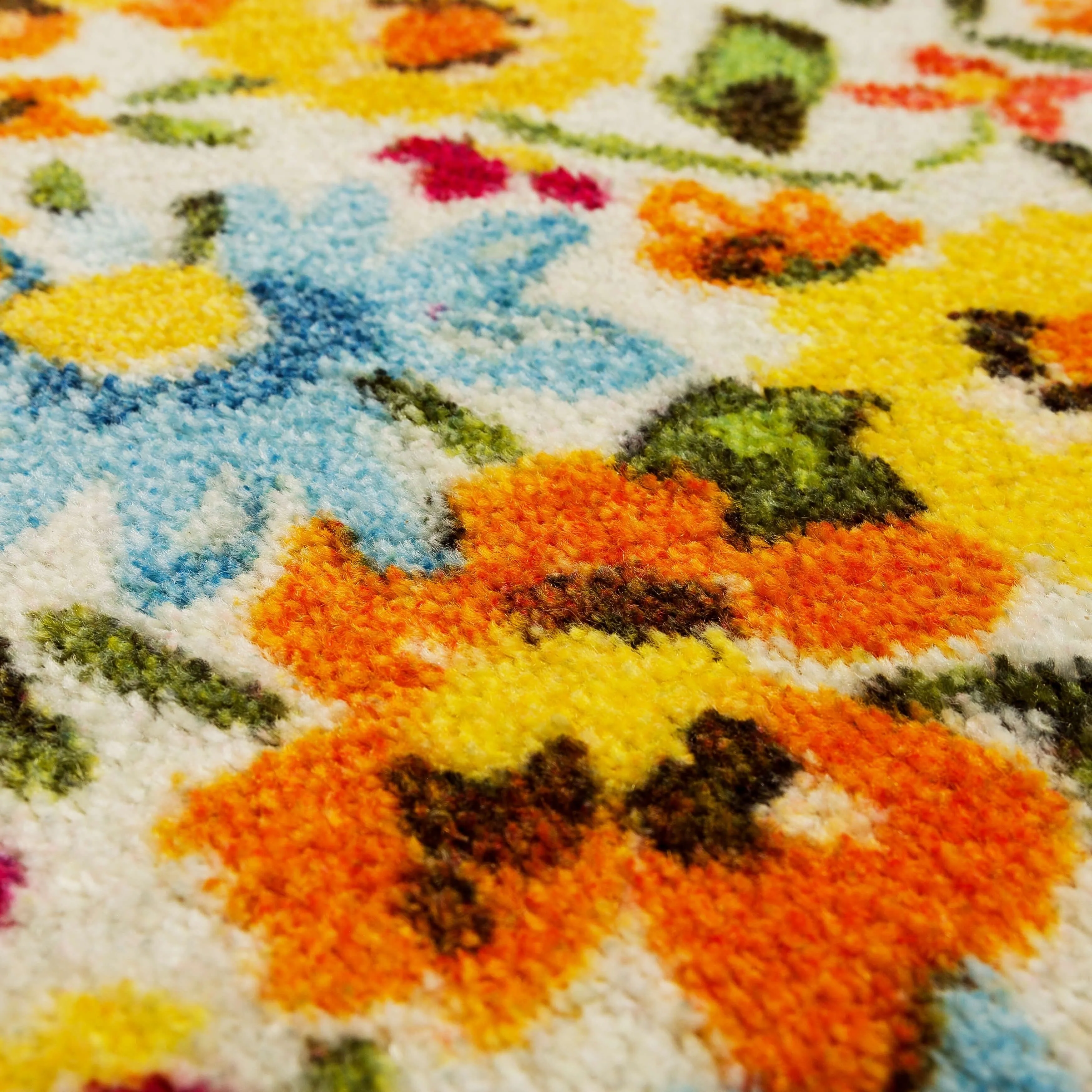 Mohawk Home Flower Field Holiday Accent Kitchen Mat
