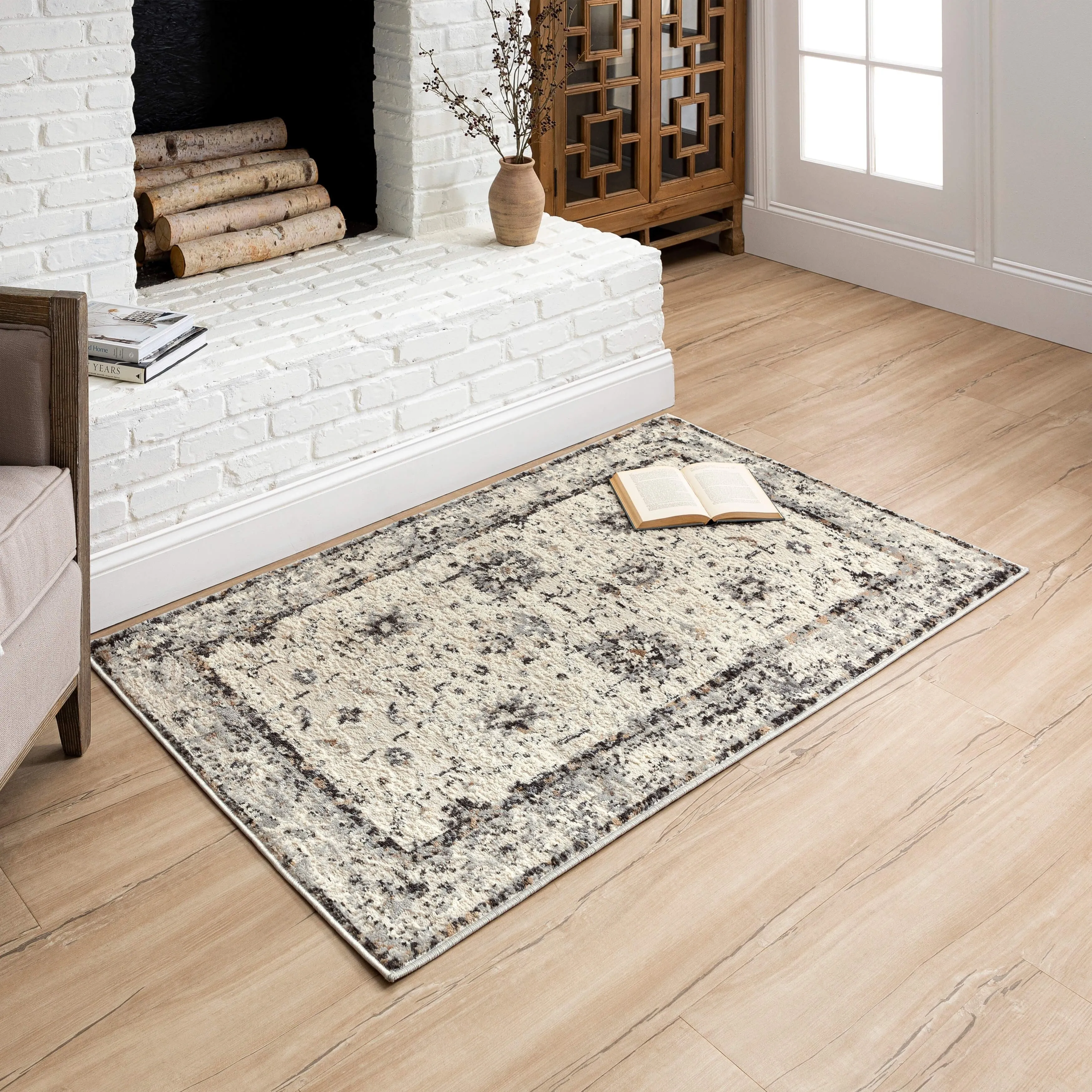 Mohawk Home Fredia Floral Ornamental Woven Area Rug
