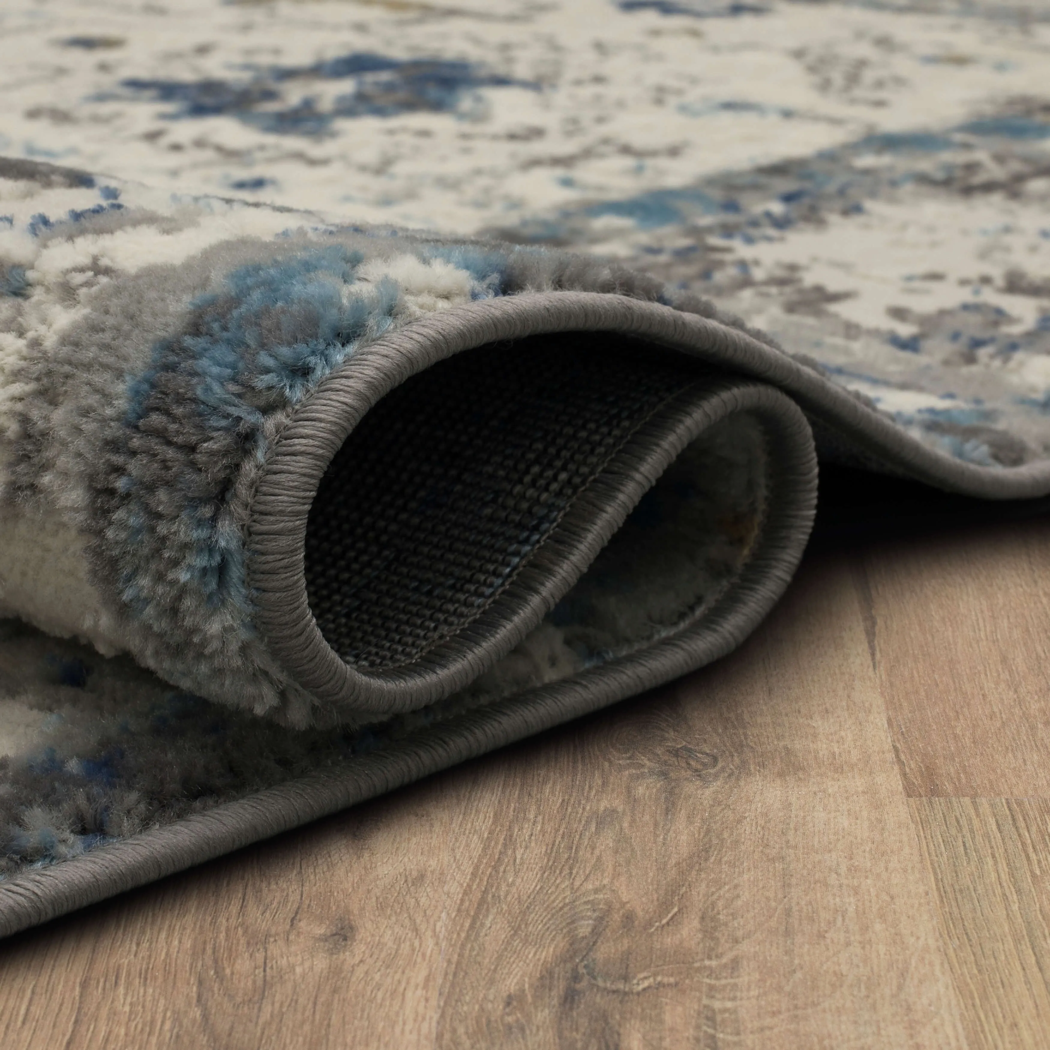 Mohawk Home Fredia Floral Ornamental Woven Area Rug