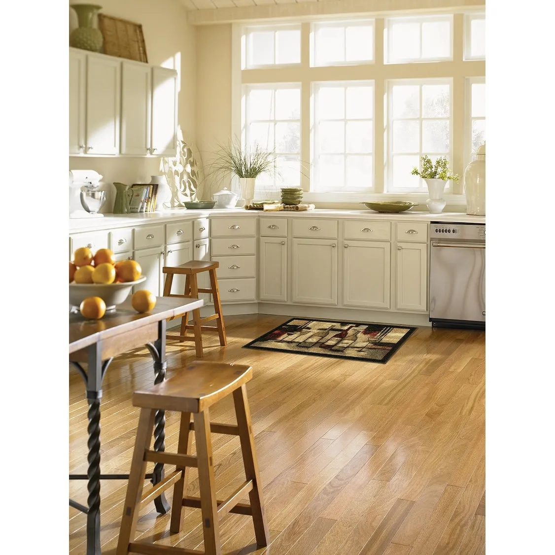 Mohawk Home New Wave Wine and Glasses Kitchen Mat